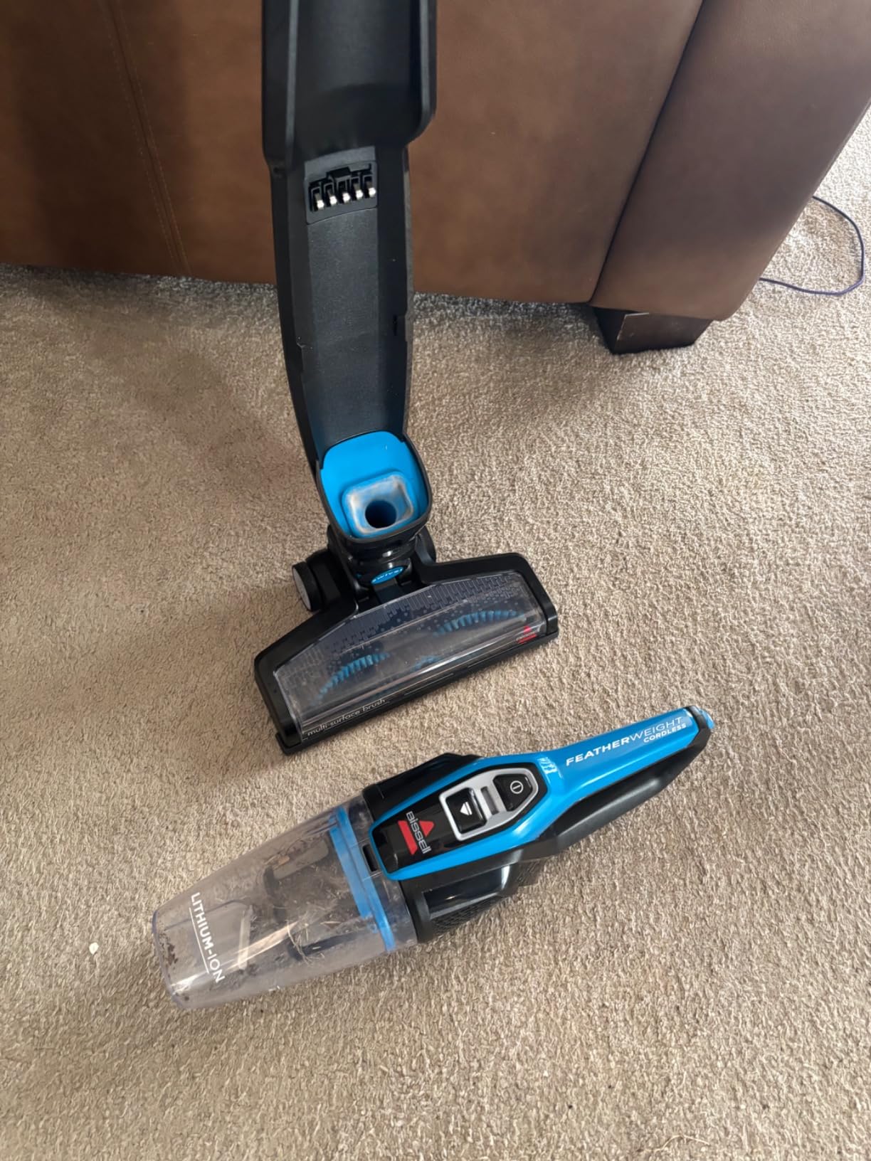 Bissell, 3061 Featherweight Cordless Stick Vacuum, Self-Standing, Electric Blue, Black customer photo 2