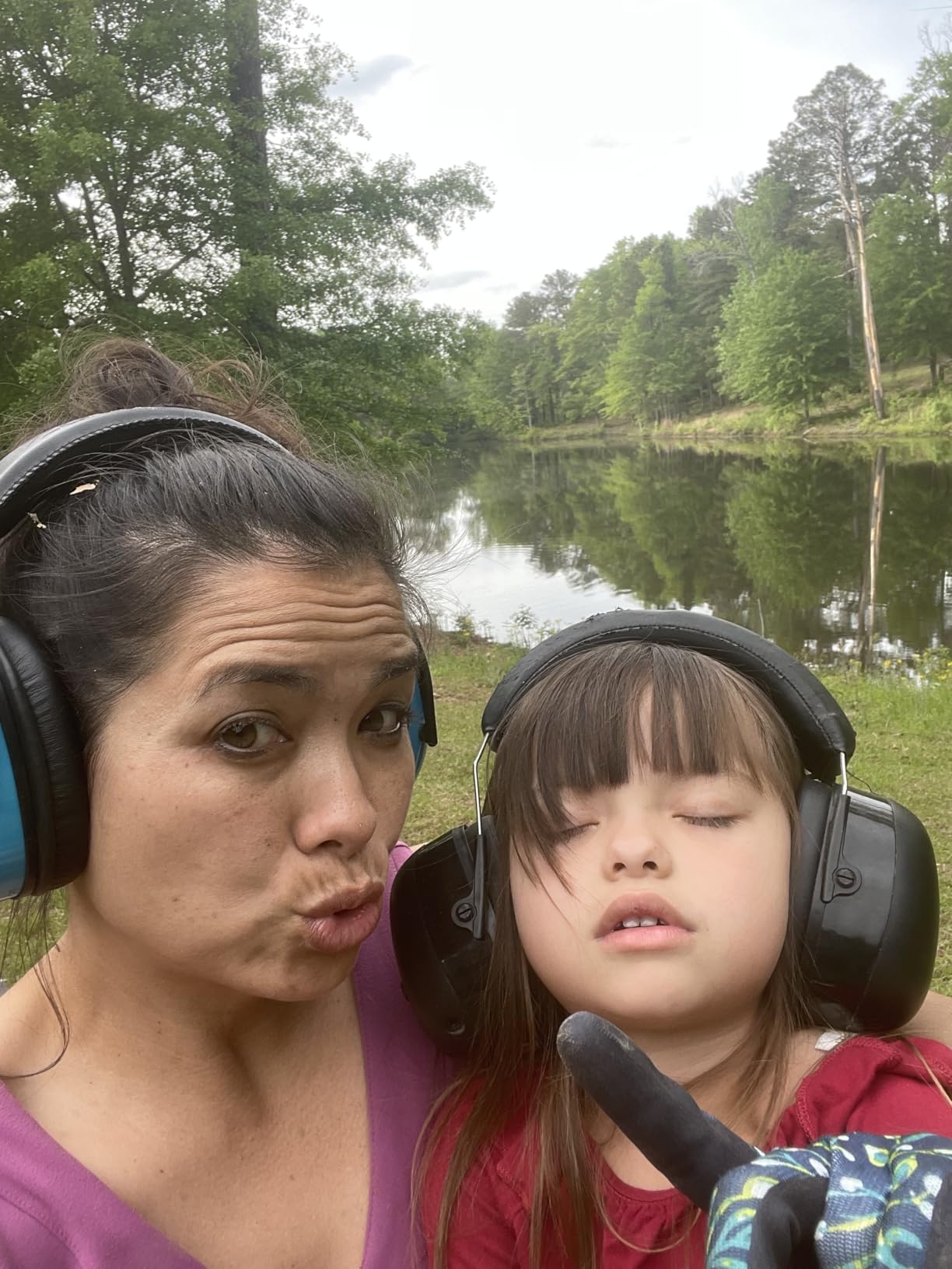 PROHEAR 037 Bluetooth 5.3 Hearing Protection Headphones with Rechargeable 1500mAh Battery, 30dB SNR Safety Noise Reduction Ear Muffs 120H Playtime for Mowing, Workshops, Snowblowing - Black - Customer Photo 2