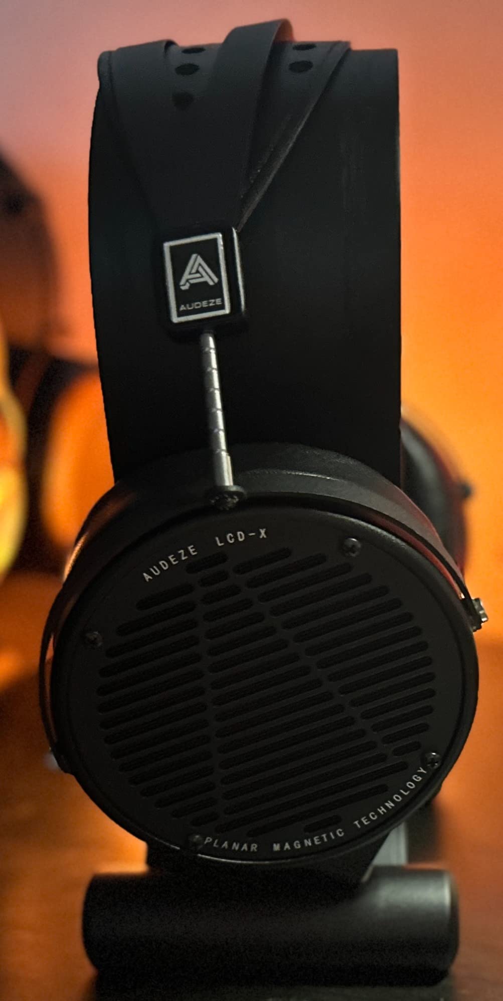 Audeze LCD-X Over Ear Open Back Headphone New 2021 Version Creator Package with Carry case - Customer Photo 1