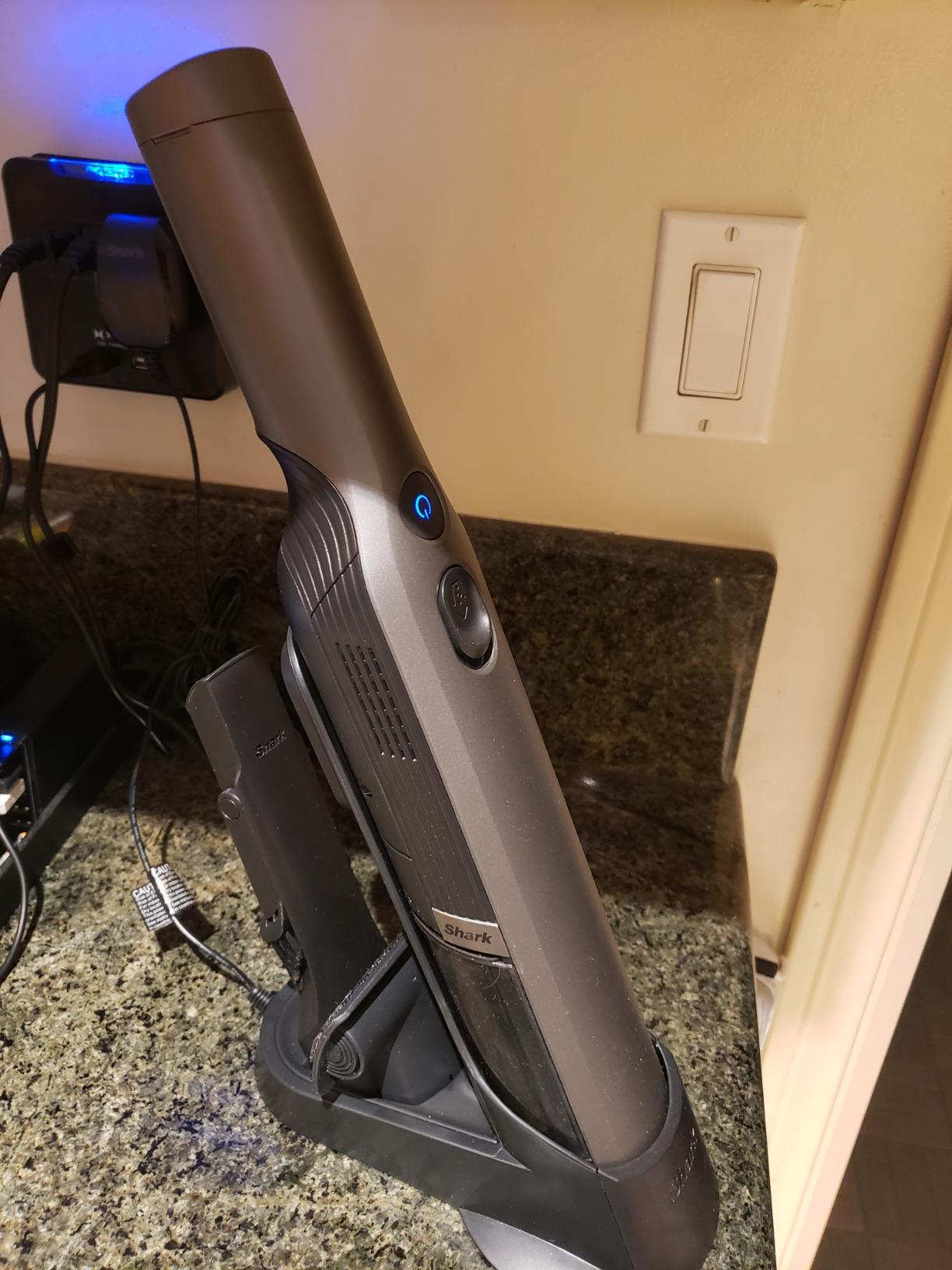 Shark WANDVAC Cordless Hand Vac, Lightweight, Portable at 1.4 lbs., Powerful Suction, Charging Dock, One-Touch Empty for Car & Home, Multi-Surface Pet Tool & Duster Crevice Tool, Rose Gold, WV201RGBRN - Customer Photo 1