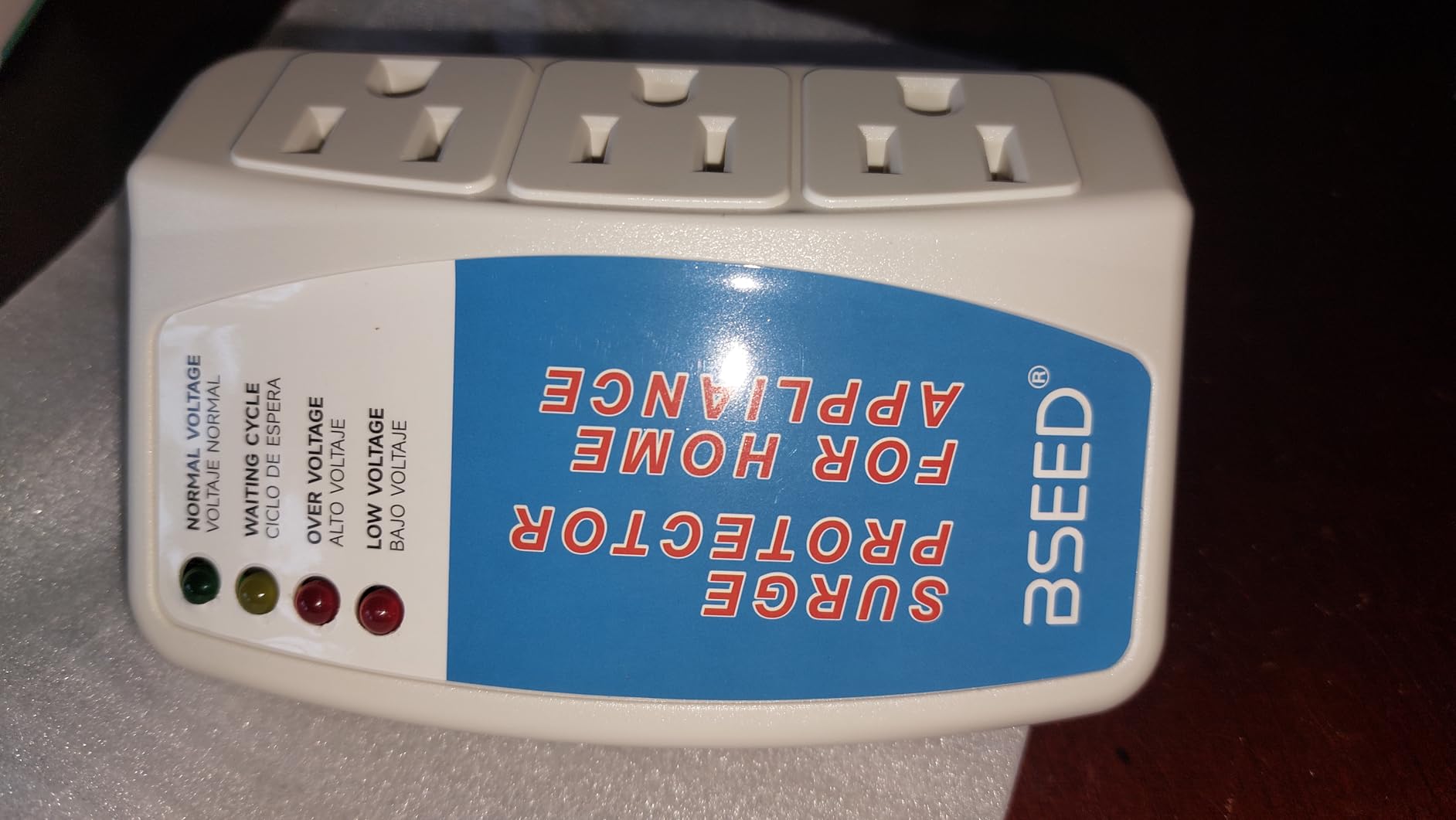 BSEED Surge Protector Power Strip Home Appliance, 3 Outlet Power Surge Protector, Voltage Protector Brownout Surge Refrigerator 1875 Watts, 120V, 15A, 2 Pack - Customer Photo 1