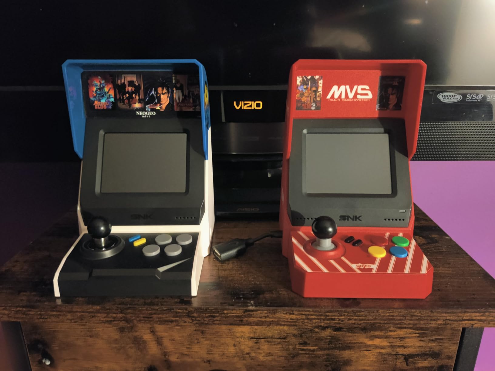 NEOGEO Mini Arcade International Version, 40 Pre-Loaded Classic SNK Games:The King of The Fighters / Metal SLUG and More, Built-in Clearly 3.5 NEOGEO Mini Arcade International Version, 40 Pre-Loaded Classic SNK Games:The King of The Fighters / Metal SLUG and More, Built-in Clearly 3.5