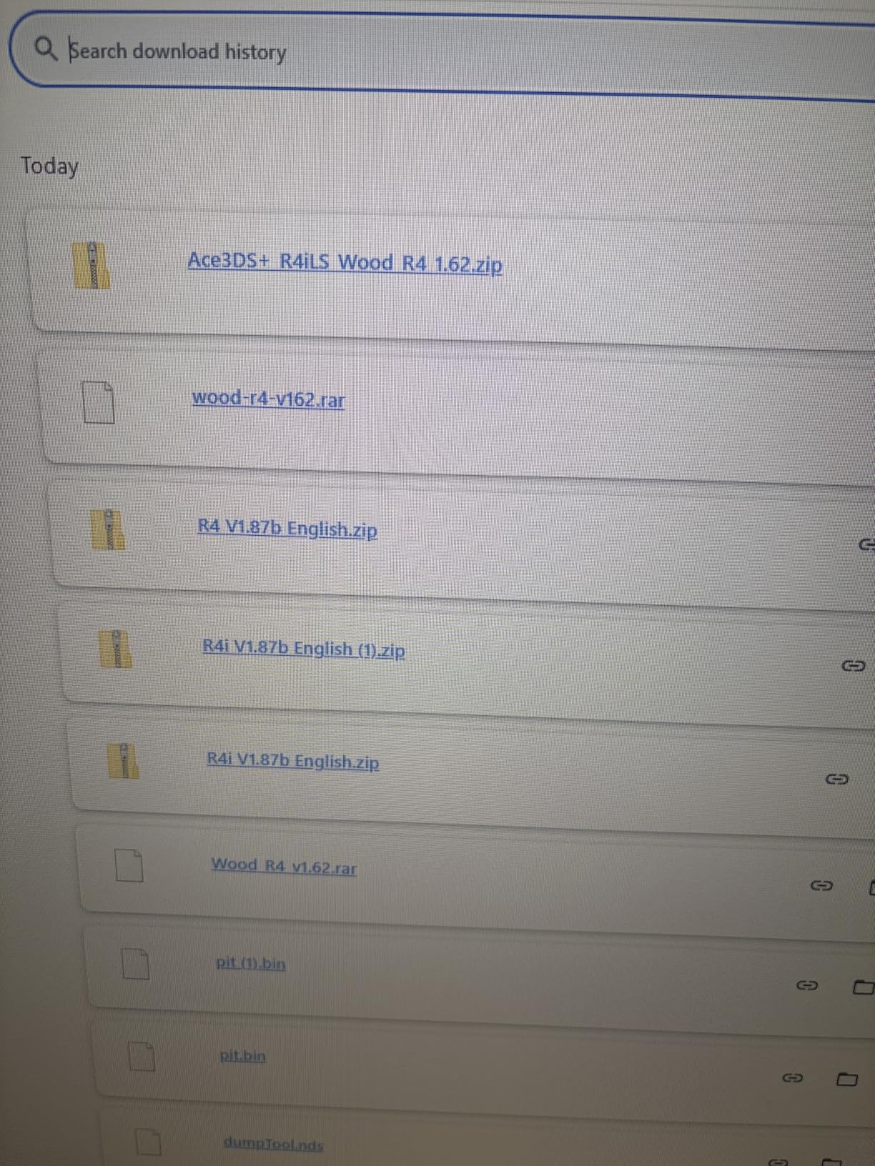 R4 Video Games Memory Card,3DS Game Flashcard Adapter Support for NDS MD GB GBC FC PCE Customer Review R4 Video Games Memory Card,3DS Game Flashcard Adapter Support for NDS MD GB GBC FC PCE - Customer Photo 2