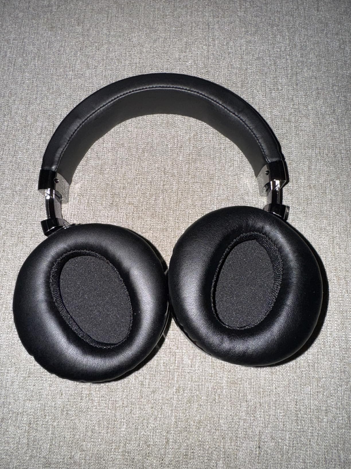 Million Sold 10 Years Classic E7 Active Noise Cancelling Headphones with Upgraded Noise Cancellation, Bluetooth Headphones Wireless with HD Sound Vivid Deep Bass, for Home Office Travel Birthday Gift - Customer Photo 2