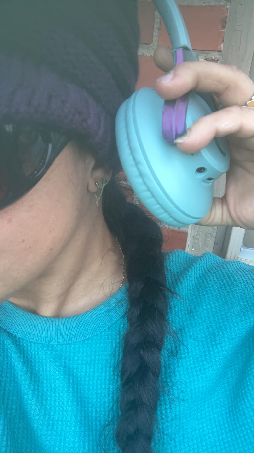 KVIDIO Bluetooth Headphones Over Ear, 65 Hours Playtime Wireless Headphones with Microphone, Foldable Lightweight Headset with Deep Bass, HiFi Stereo Sound Low Latency for Travel Work Cellphone Customer Review KVIDIO Bluetooth Headphones Over Ear, 65 Hours Playtime Wireless Headphones with Microphone, Foldable Lightweight Headset with Deep Bass, HiFi Stereo Sound Low Latency for Travel Work Cellphone - Customer Photo 2