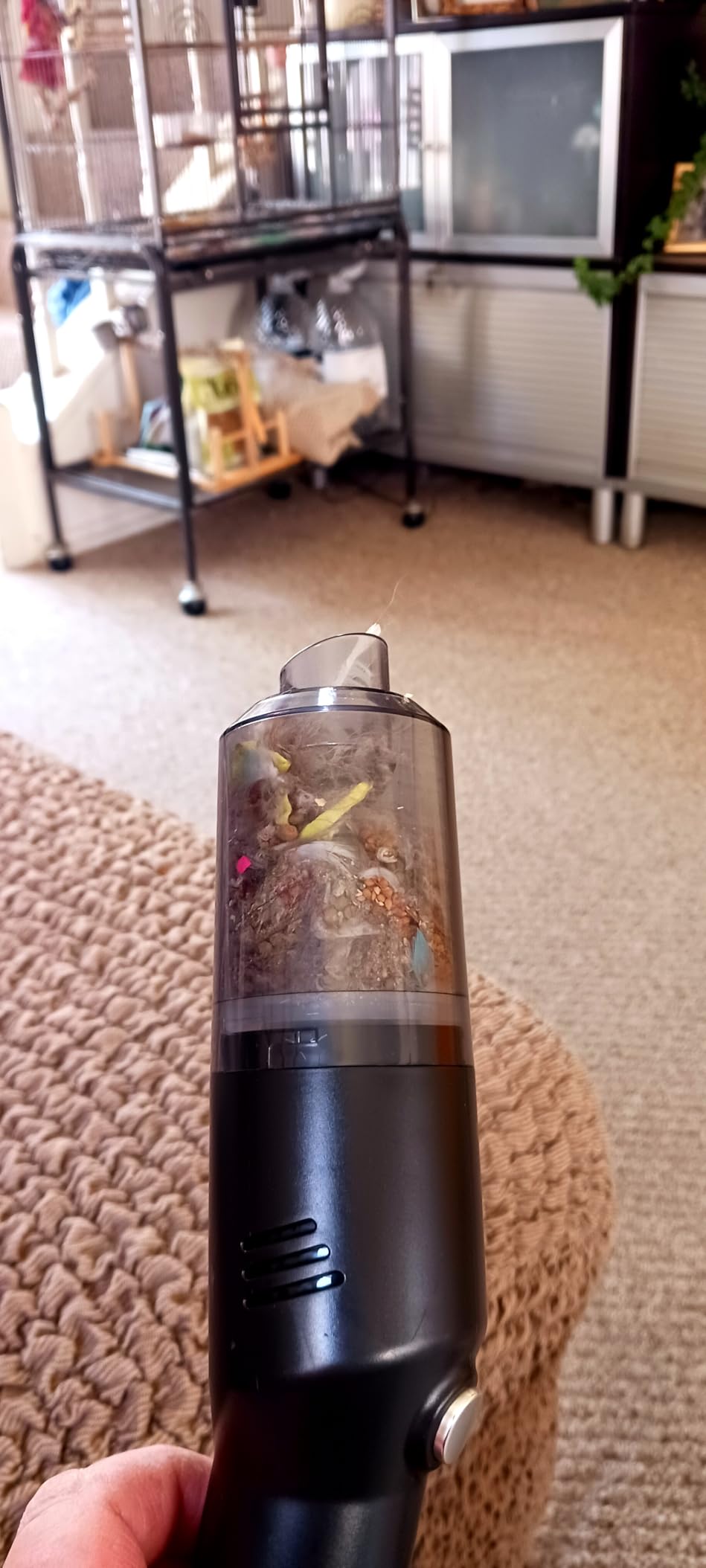 Portable Mini Car Vacuum Cleaner, High Power Cordless(400g) Handheld Rechargeable Vacuum Cleaner for Desk V06 - Customer Photo 2