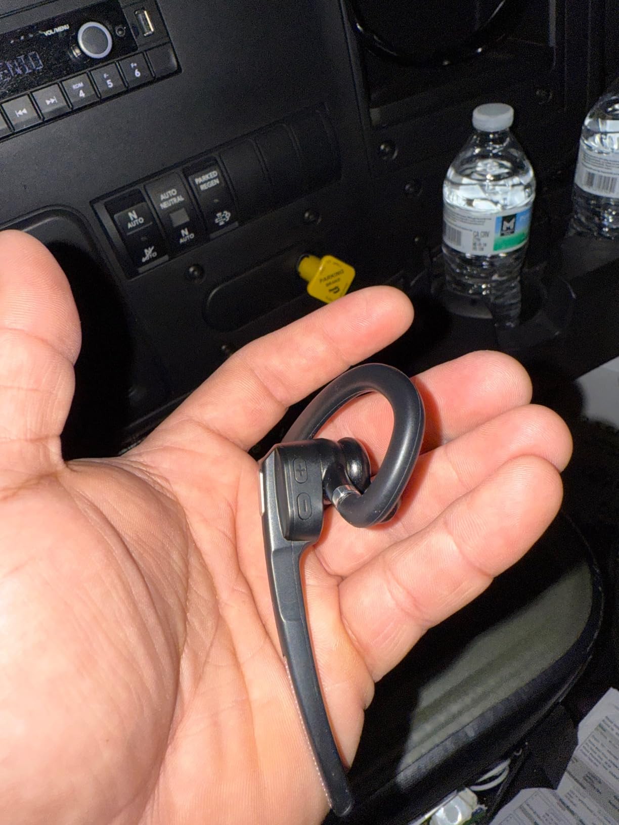 Bluetooth Headset V5.1, Wireless Headset with Battery Display Charging Case, Bluetooth Earpiece with Noise Canceling Mic for Driving, Office, Business, Compatible with Cell Phone and PC - Customer Photo 2