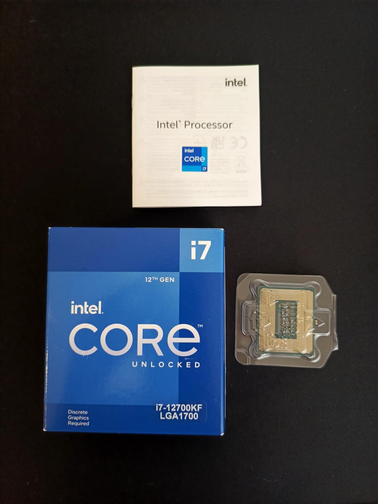 Intel Core i7-12700KF Desktop Processor 12 (8P+4E) Cores up to 5.0 GHz Unlocked LGA1700 600 Series Chipset 125W - Customer Photo 1