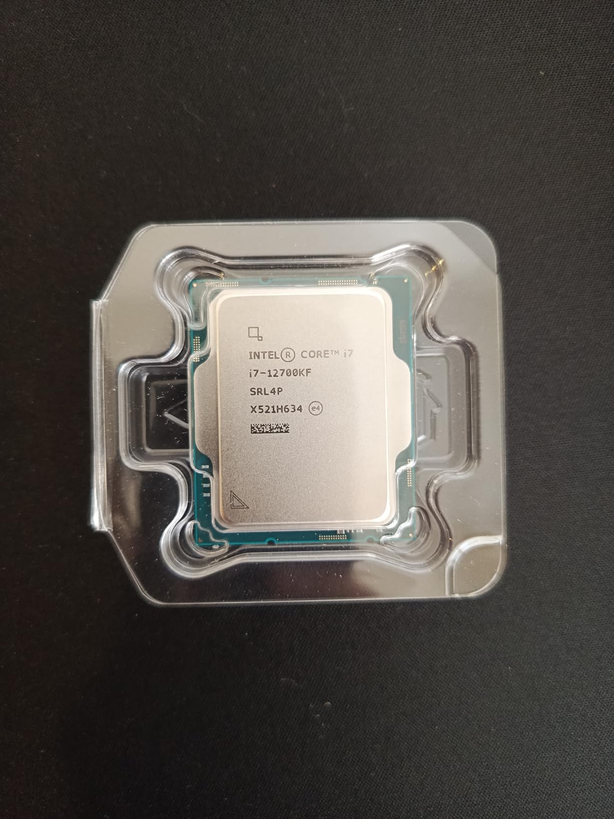 Intel® Core™ i7-12700KF Desktop Processor 12 (8P+4E) Cores up to 5.0 GHz Unlocked - Customer Photo 2