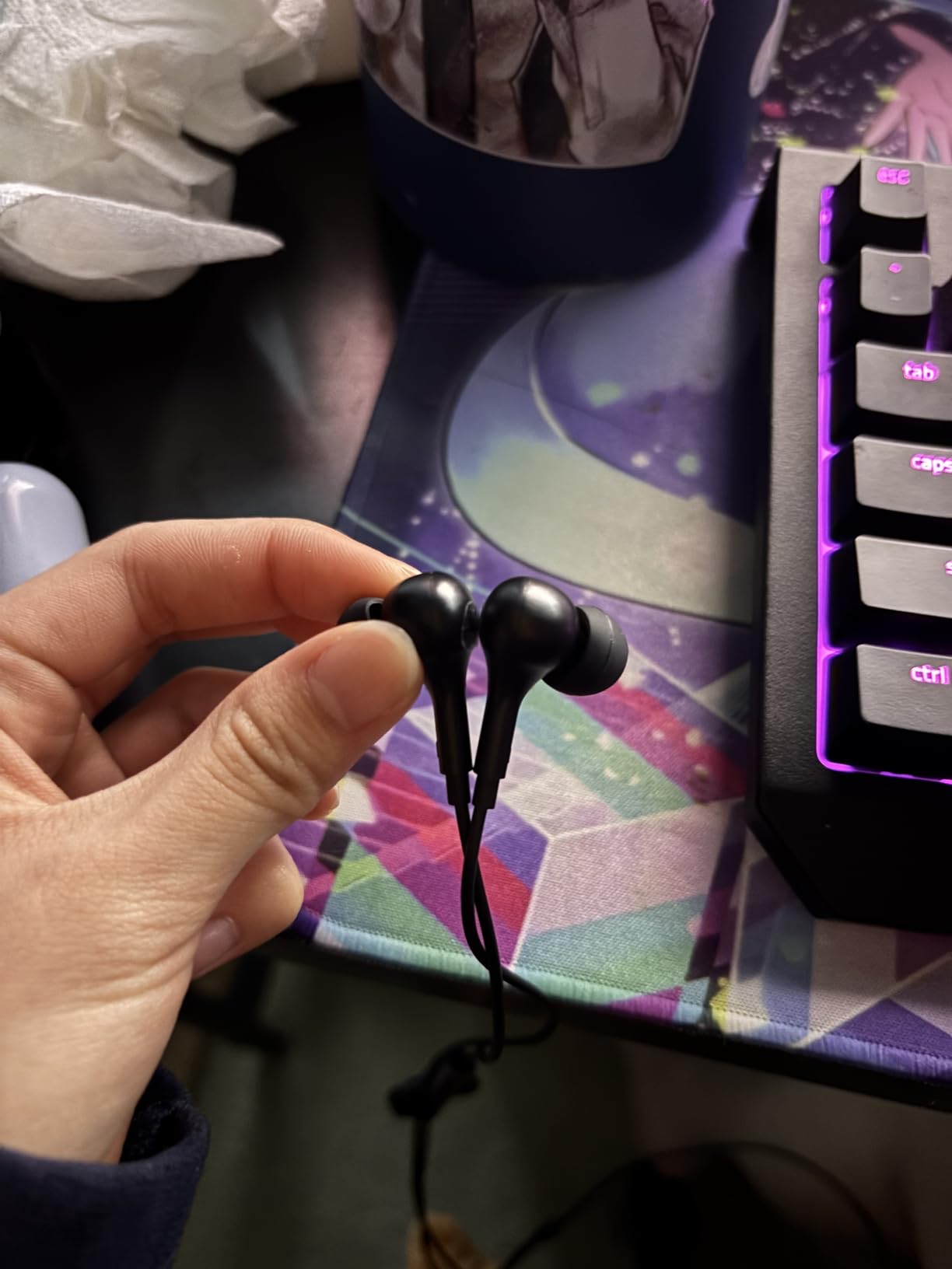 APETOO USB C Headphone for Samsung Galaxy S24 Ultra S23 FE S22 S21 A55 A54 A53 Magnetic Wired Earbuds Noise Canceling in-Ear Type C Earphone Microphone Stereo Bass for iPhone 17 16 15 Pro Max/Pixel Customer Review APETOO USB C Headphone for Samsung Galaxy S24 Ultra S23 FE S22 S21 A55 A54 A53 Magnetic Wired Earbuds Noise Canceling in-Ear Type C Earphone Microphone Stereo Bass for iPhone 17 16 15 Pro Max/Pixel - Customer Photo 2