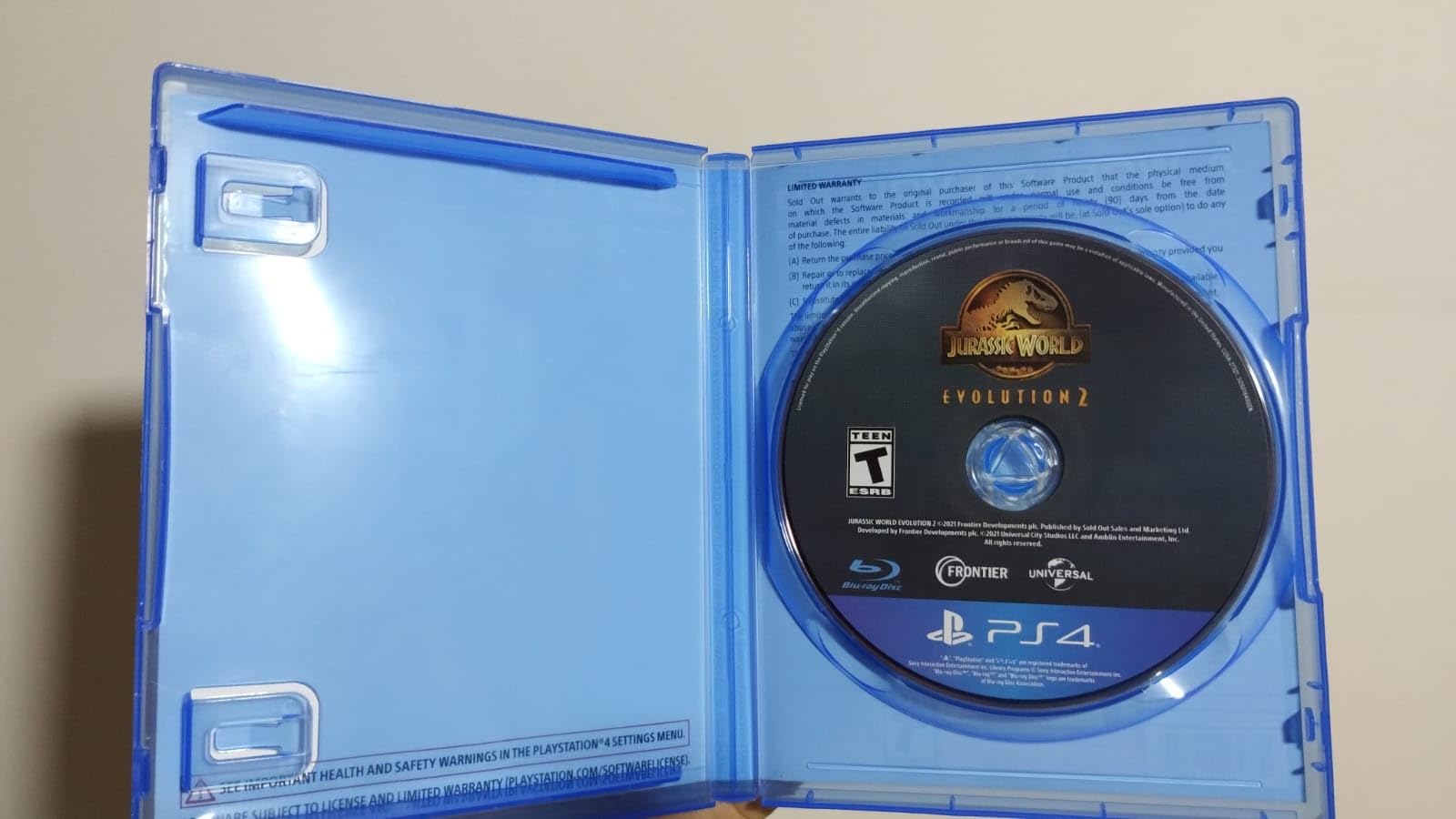 Jurassic World Evolution 2 - PlayStation 4 - Customer Photo 2