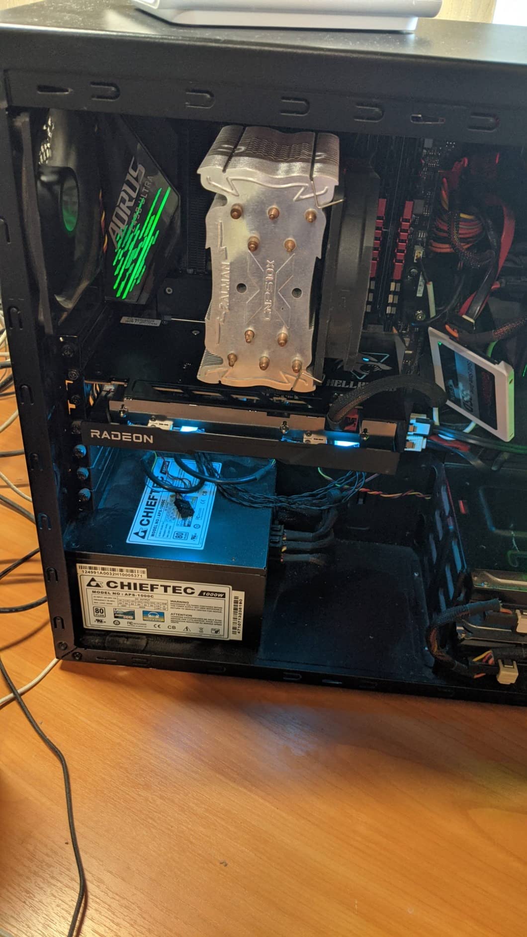 PowerColor Hellhound AMD Radeon RX 6600 Graphics Card with 8GB GDDR6 Memory - Customer Photo 5