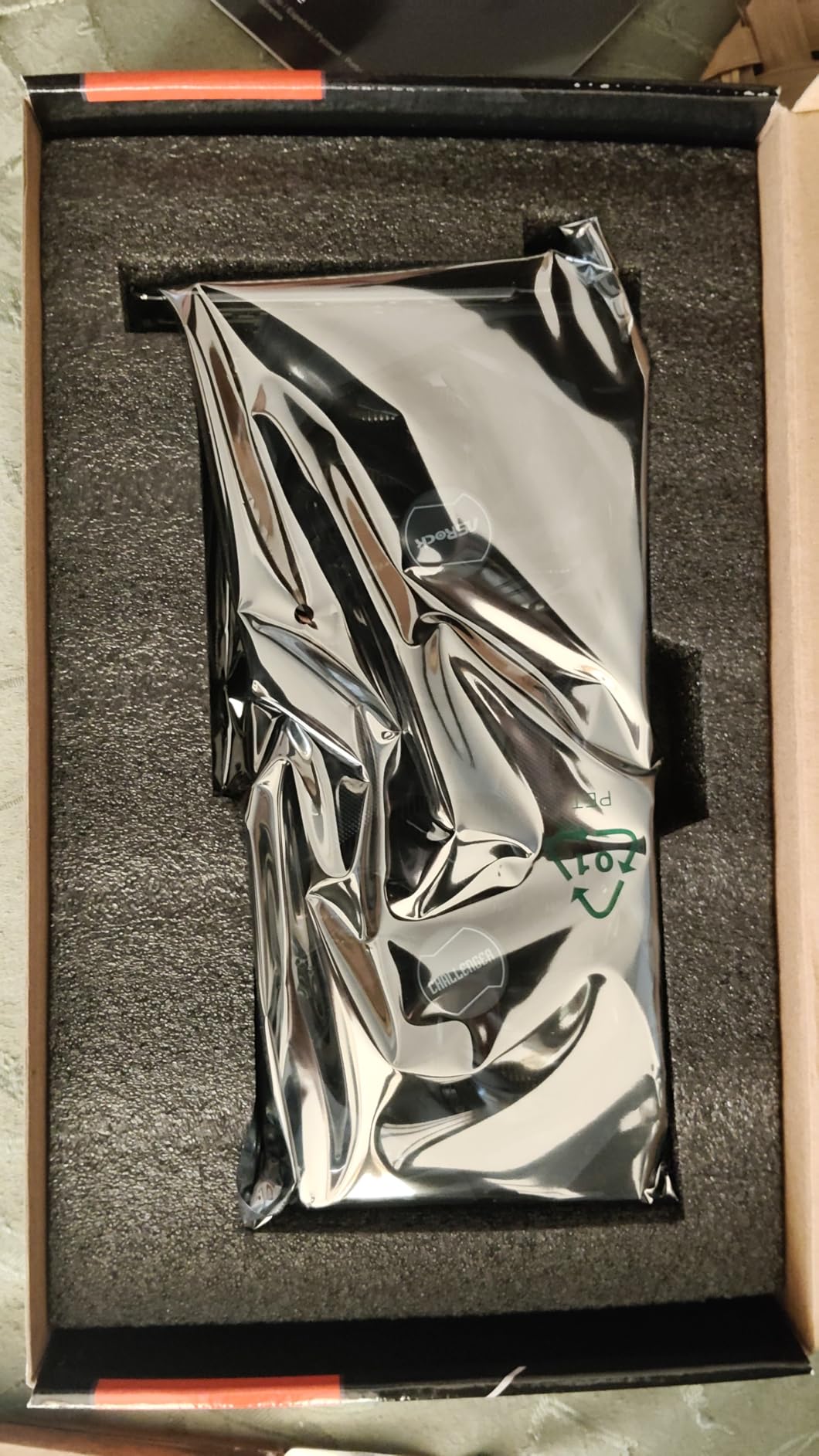 ASRock AMD Radeon RX 6600 Challenger D 8GB GDDR6 DisplayPort 14Gbps HDMI 0dB Silent Cooling 128-bit 7680 x 4320 Dual Fan Graphics Card PCI Express 4.0 x8 8-pin Customer Review ASRock AMD Radeon RX 6600 Challenger D 8GB GDDR6 DisplayPort 14Gbps HDMI 0dB Silent Cooling 128-bit 7680 x 4320 Dual Fan Graphics Card PCI Express 4.0 x8 8-pin - Customer Photo 4