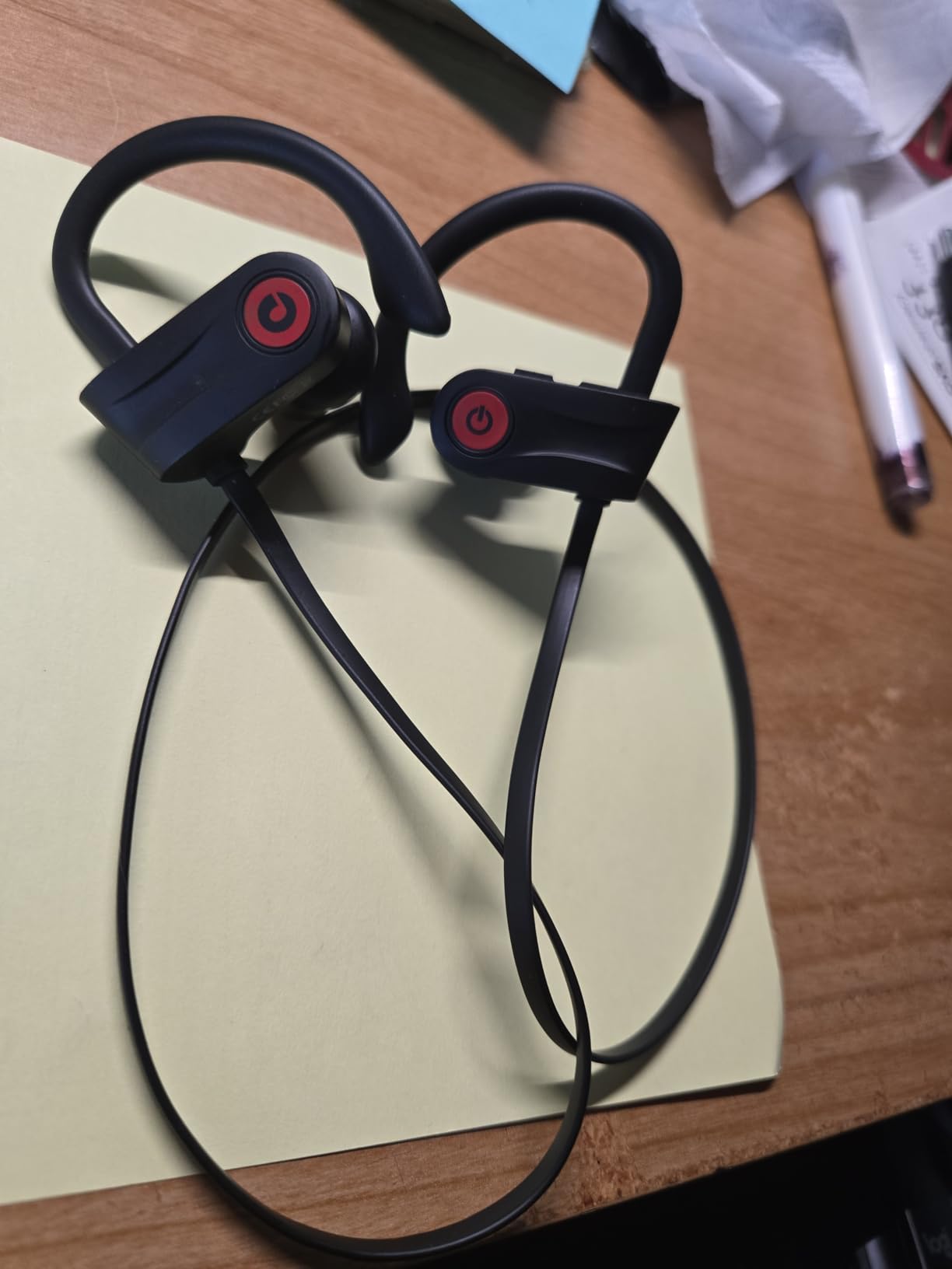 Boean Bluetooth Headphones, Wireless Headphones with 16 Hours Playtime Bluetooth 5.3 Wireless Earbuds HD Deep Bass Stereo Sound Isolation IPX7 Waterproof Earphones for Workout Running Sports Customer Review Boean Bluetooth Headphones, Wireless Headphones with 16 Hours Playtime Bluetooth 5.3 Wireless Earbuds HD Deep Bass Stereo Sound Isolation IPX7 Waterproof Earphones for Workout Running Sports - Customer Photo 1