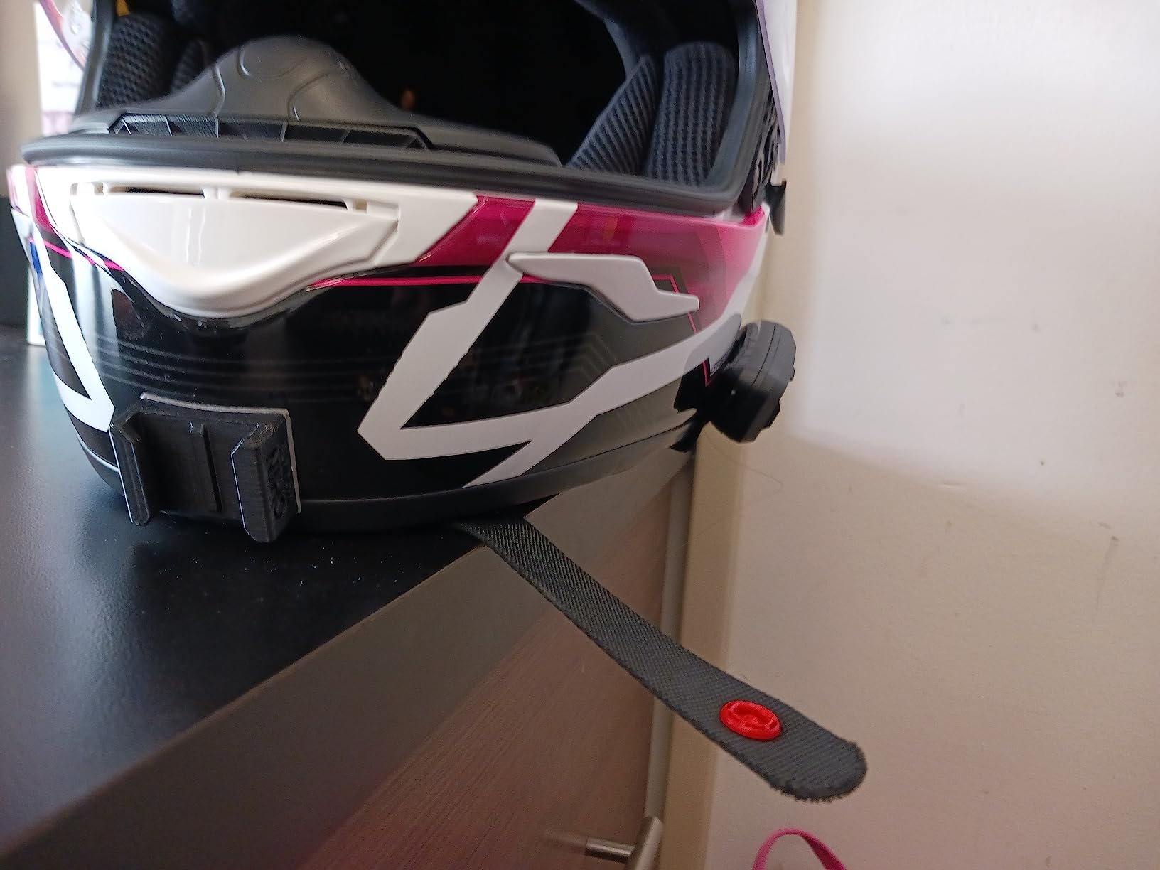 Cardo Systems Spirit Motorcycle Bluetooth Communication Headset, 2-Way Bluetooth, Thin 32mm Speakers, Waterproof, Universal Connectivity - Single Pack - Customer Photo 3