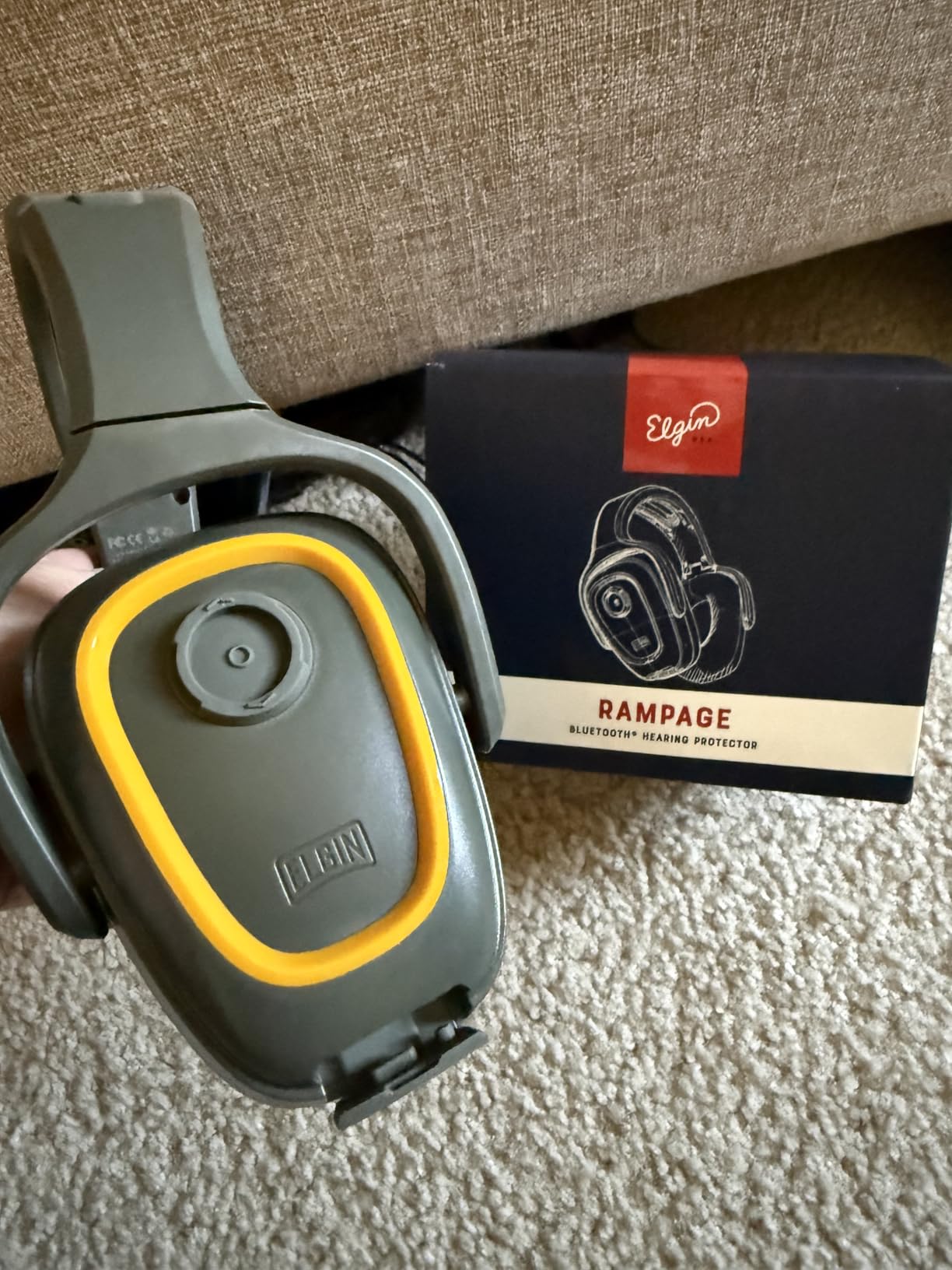 Elgin Rampage Bluetooth Hearing Protection Headphones, OSHA Compliant, 25 dB NRR, Noise Isolating Microphone, 40+ Hour Battery, IP65 Rated, Ideal for Construction, Landscaping, Industrial Use - Customer Photo 1