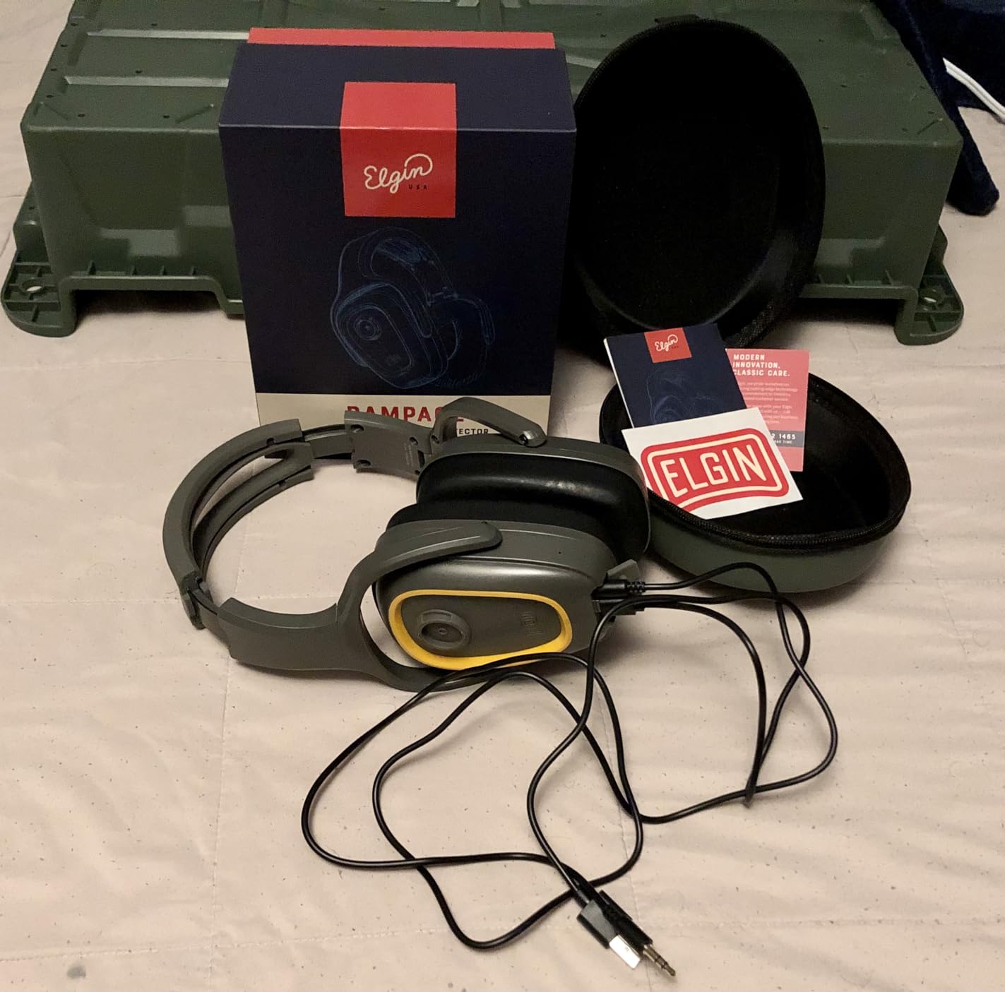 Elgin Rampage Bluetooth Hearing Protection Headphones, OSHA Compliant, 25 dB NRR, Noise Isolating Microphone, 40+ Hour Battery, IP65 Rated, Ideal for Construction, Landscaping, Industrial Use - Customer Photo 2