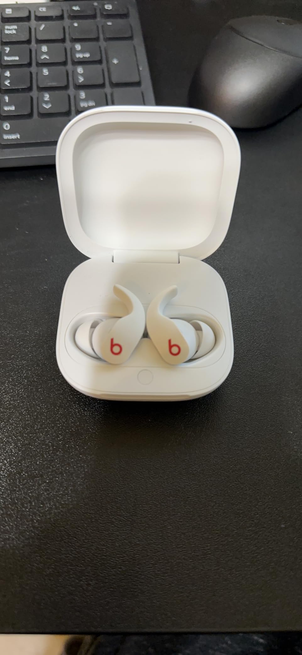 Beats Fit Pro True Wireless Noise Cancelling in-Ear Headphones - Black, MK2F3LL/A (Renewed) - Customer Photo 3