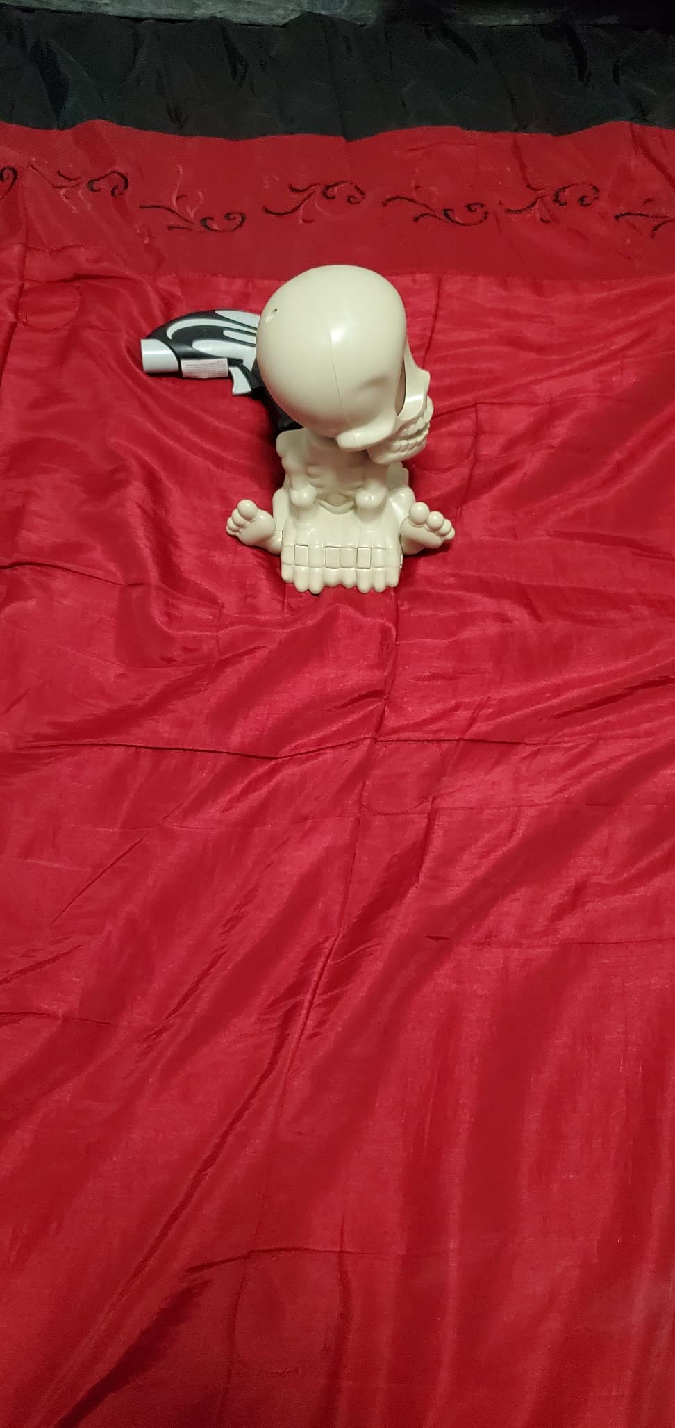 Fotorama Johnny The Skull, Blast The Ghosts for Fun and Adventure, for Kids and Family Indoor Game Play - Customer Photo 2