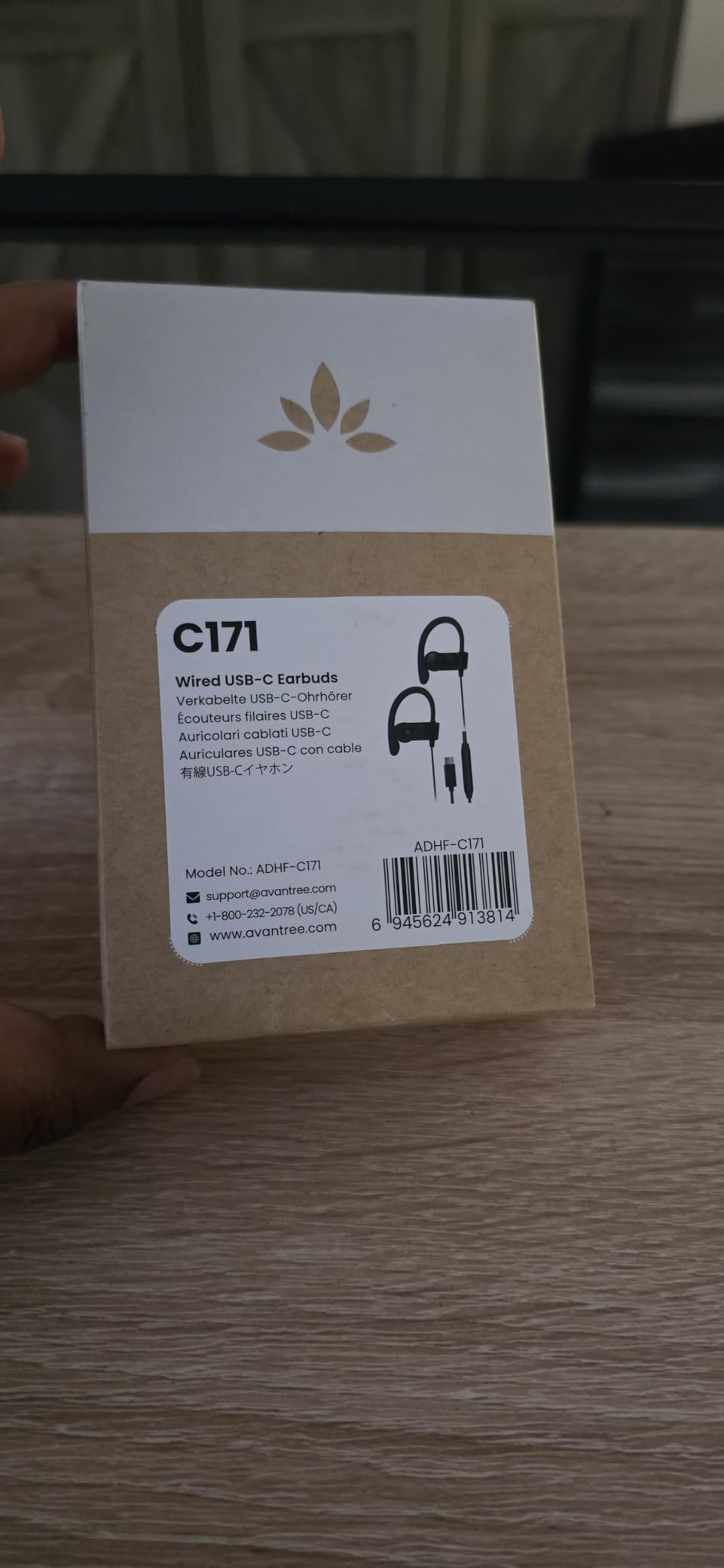 Avantree C171 - USB-C Wired Earbuds with Microphone & Volume Controls, Compatible with New iPhone 15 & 16 - Customer Photo 1