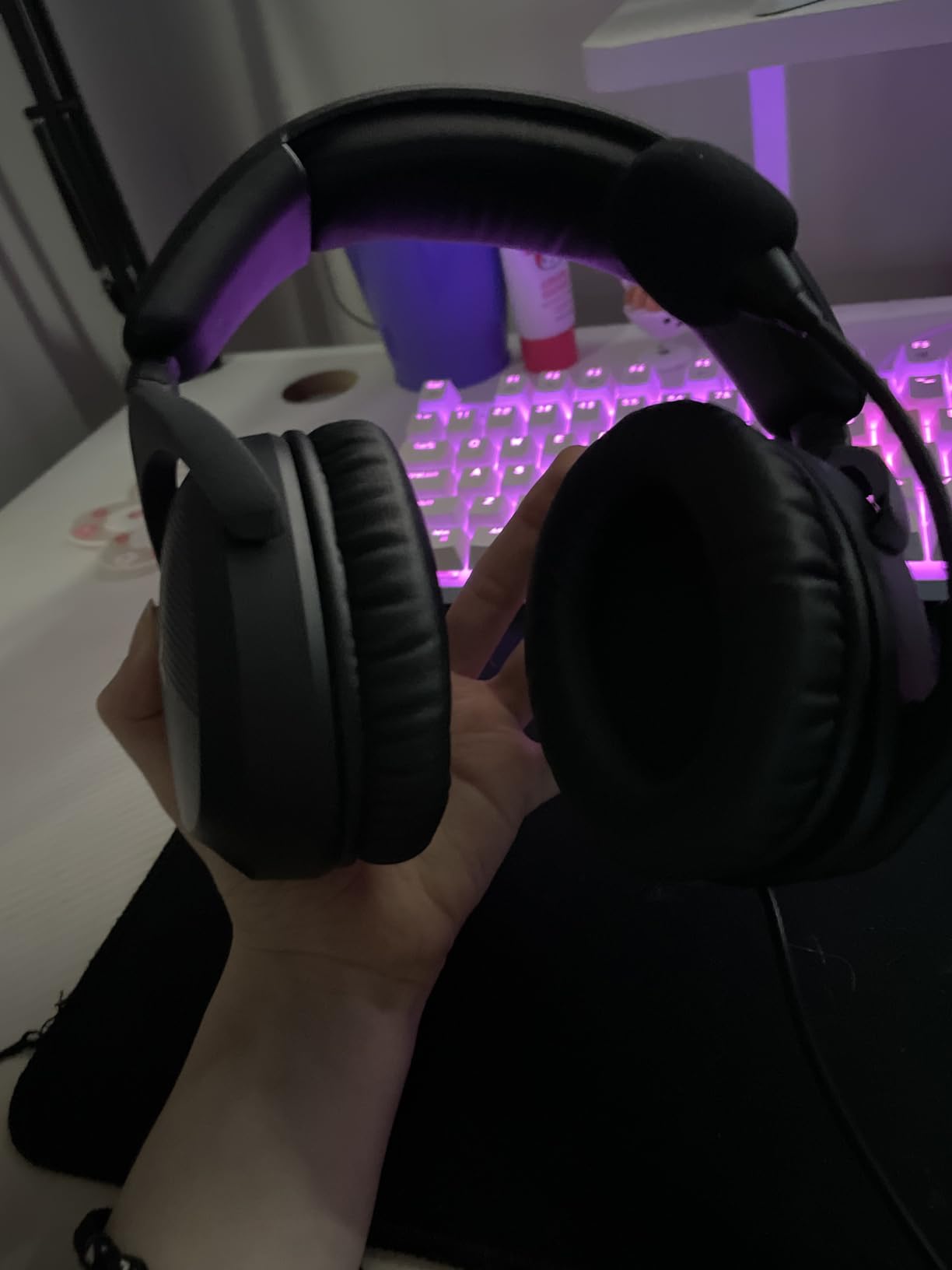 HyperX Cloud Stinger 2 - Gaming Headset, DTS Headphone:X Spatial Audio, Lightweight Over-Ear Headset with mic, Swivel-to-Mute Function, 50mm Drivers, PC Compatible, Black customer photo 1