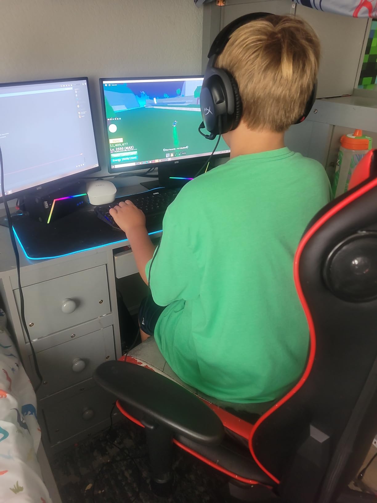 HyperX Cloud Stinger 2 - Gaming Headset, DTS Headphone:X Spatial Audio, Lightweight Over-Ear Headset with mic, Swivel-to-Mute Function, 50mm Drivers, PC Compatible, Black customer photo 2