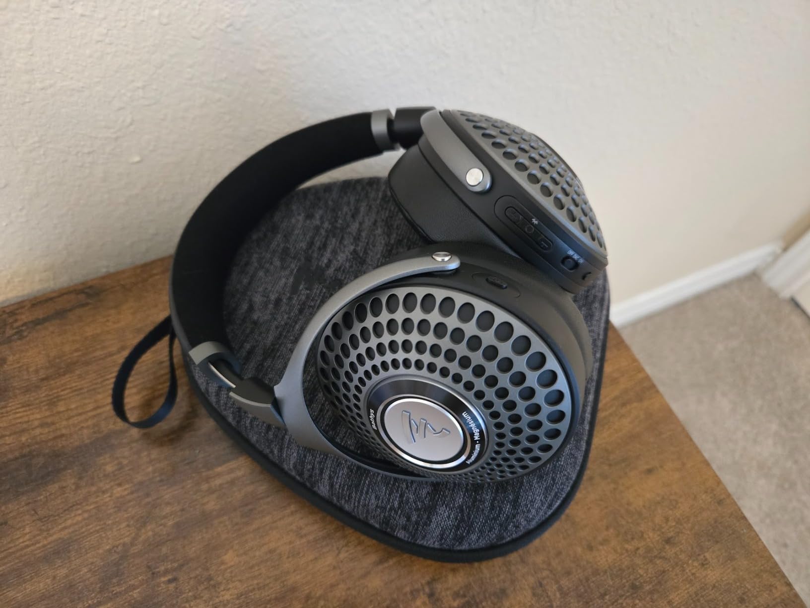 Focal Bathys High-Fidelity Bluetooth Noise Cancelling Headphones Customer Review Focal Bathys High-Fidelity Bluetooth Noise Cancelling Headphones - Customer Photo 1