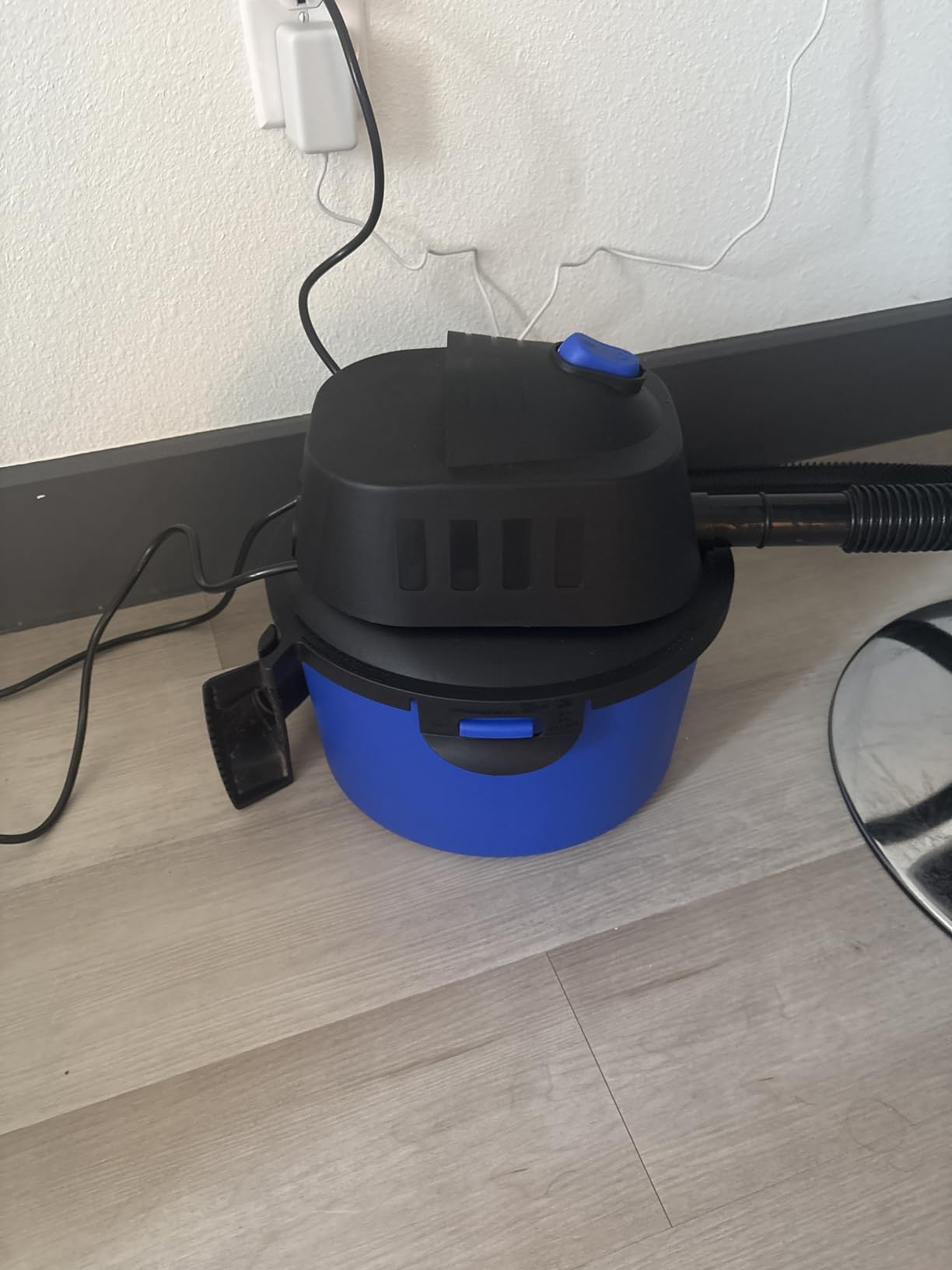 Koblenz WD-2L Portable Wet Dry Vacuum, 2-Gallon 2 PHP Suction Plus Blower Vacuum Cleaner for Liquids, Dust, Pet Hairs, 10' Reach, Ideal for Home, Car, Garage, Shop, Accessories Included, Blue/Black Customer Review Koblenz WD-2L Portable Wet Dry Vacuum, 2-Gallon 2 PHP Suction Plus Blower Vacuum Cleaner for Liquids, Dust, Pet Hairs, 10' Reach, Ideal for Home, Car, Garage, Shop, Accessories Included, Blue/Black - Customer Photo 1