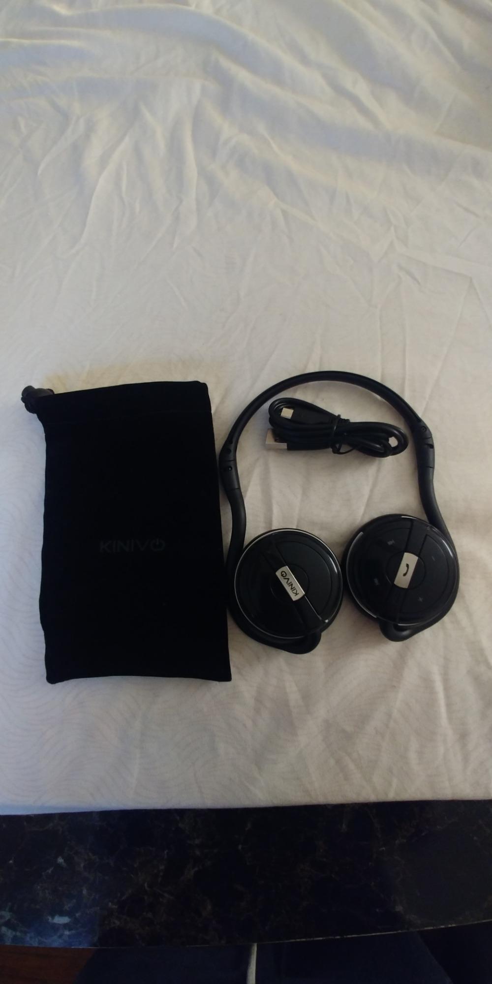 Kinivo BTH240 PRO Bluetooth Wireless Headphones (On-Ear, HiFi Stereo Music, 30 Hours Playtime, Built-in Mic, Foldable Headset, Hands-Free Calling) - Customer Photo 2