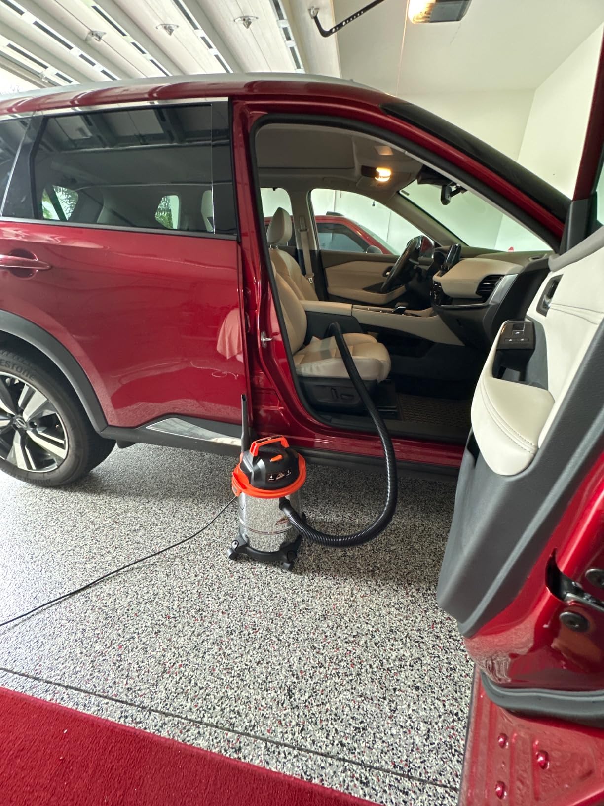 Armor All VO408S 0901 4 Gallon 3 Peak HP Stainless Steel Wet/Dry Vacuum, Orange - Customer Photo 1