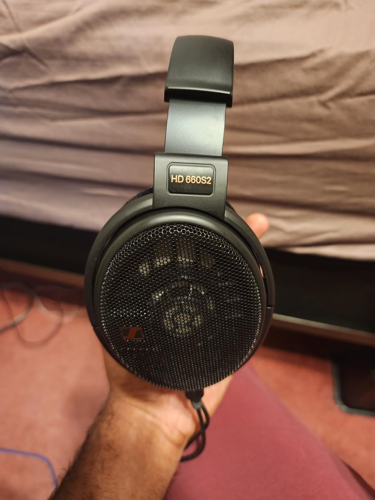 Sennheiser Consumer Audio HD 660S2 - Wired Audiophile Stereo Headphones with Deep Sub Bass, Optimized Surround, Transducer Airflow, Vented Magnet System and Voice Coil – Black - Customer Photo 4
