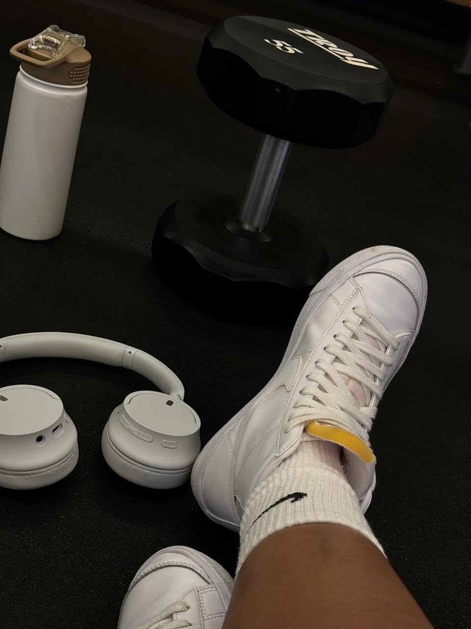 Sony WH-CH720N Noise Canceling Wireless Headphones Bluetooth Over The Ear Headset with Microphone and Alexa Built-in, Black New - Customer Photo 5