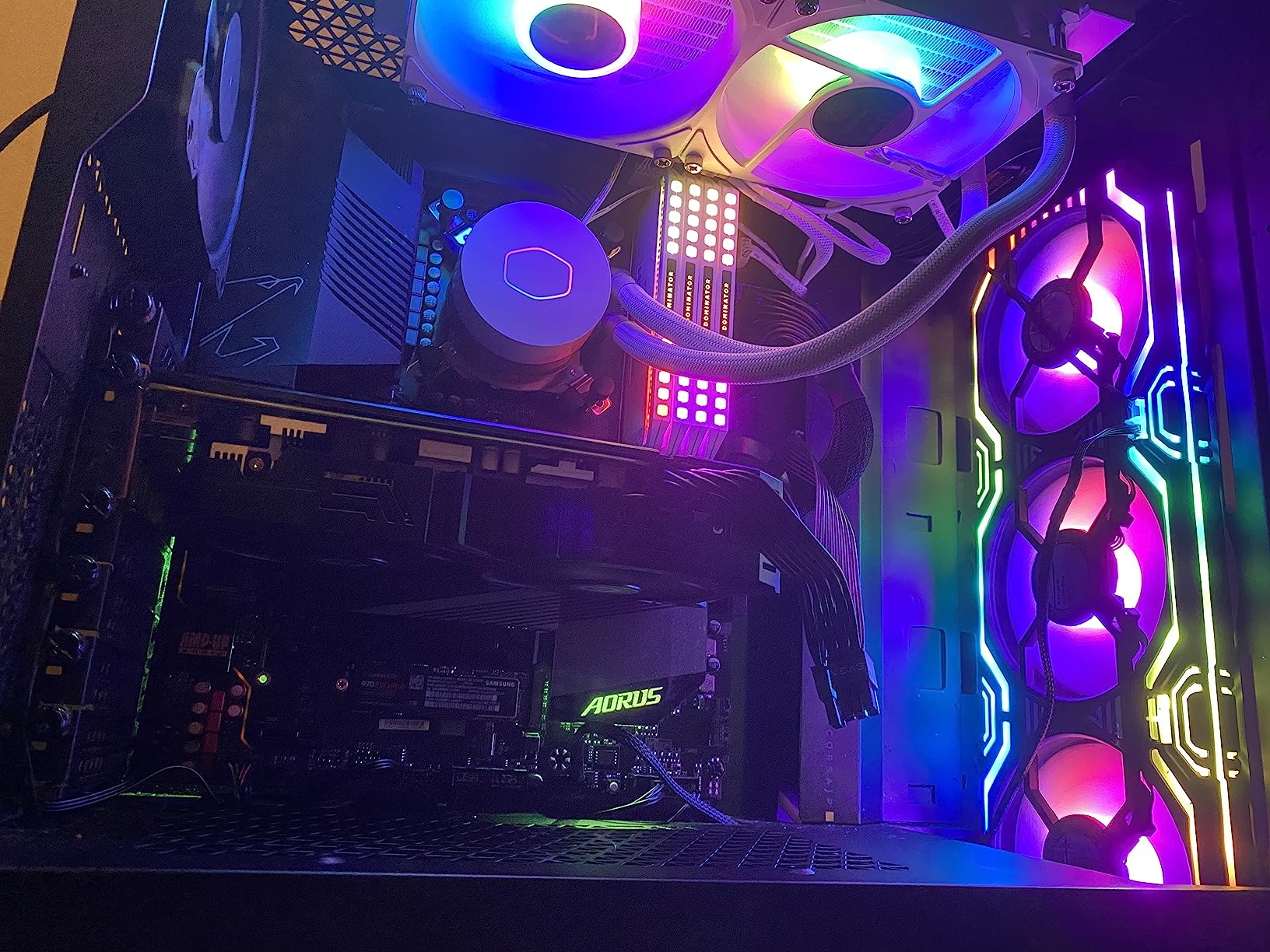 Radeon RX 550 Graphics Card, 4GB GDDR5 128-bit DirectX 12 PCI Express 3.0 DP/HDMI/DVI-D ATX/ITX Computer Gaming Video Card 4K Display Card - Customer Photo 1