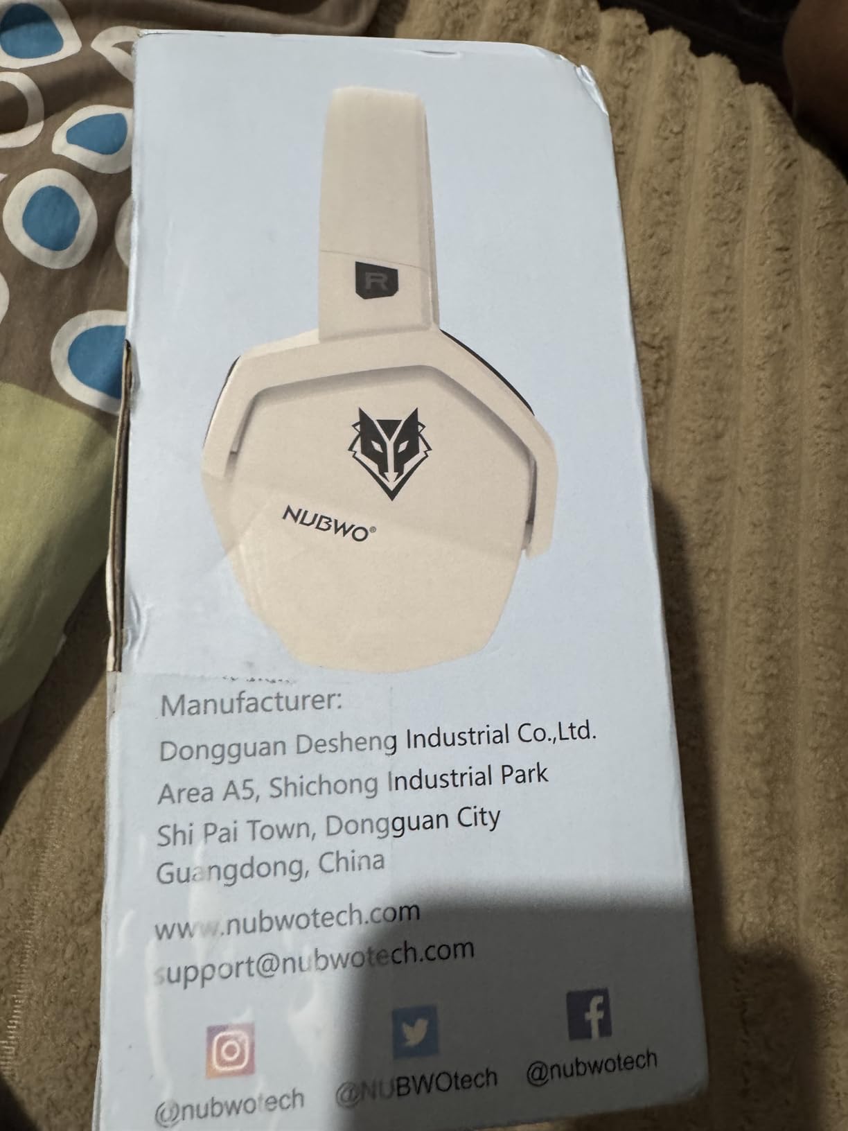 NUBWO Wireless Gaming Headset with Mic - Customer Photo 1