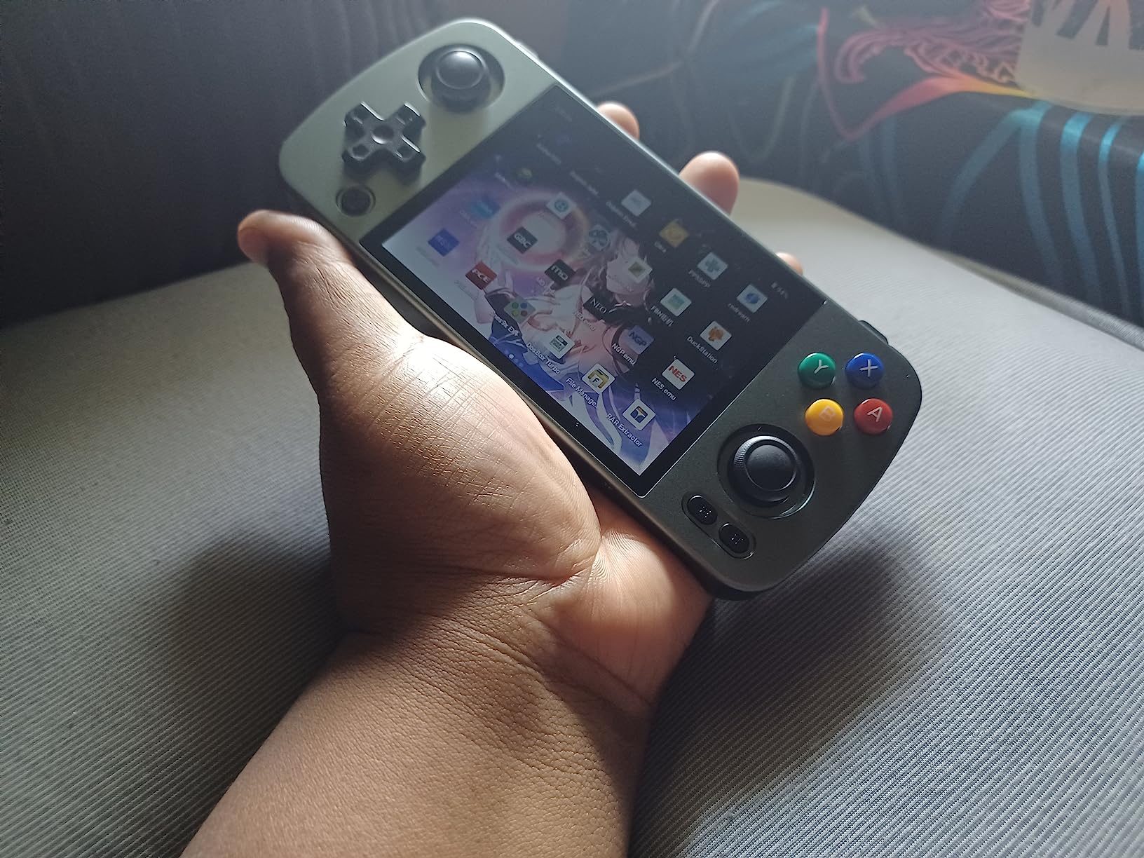 RG405M Retro Handheld Game Console , Aluminum Alloy CNC Android 12 System 4.0 Inch IPS Touch Screen with 128G TF Card 3172 Games Compatible with 5G WiFi and Bluetooth 5.0 (Black) - Customer Photo 2