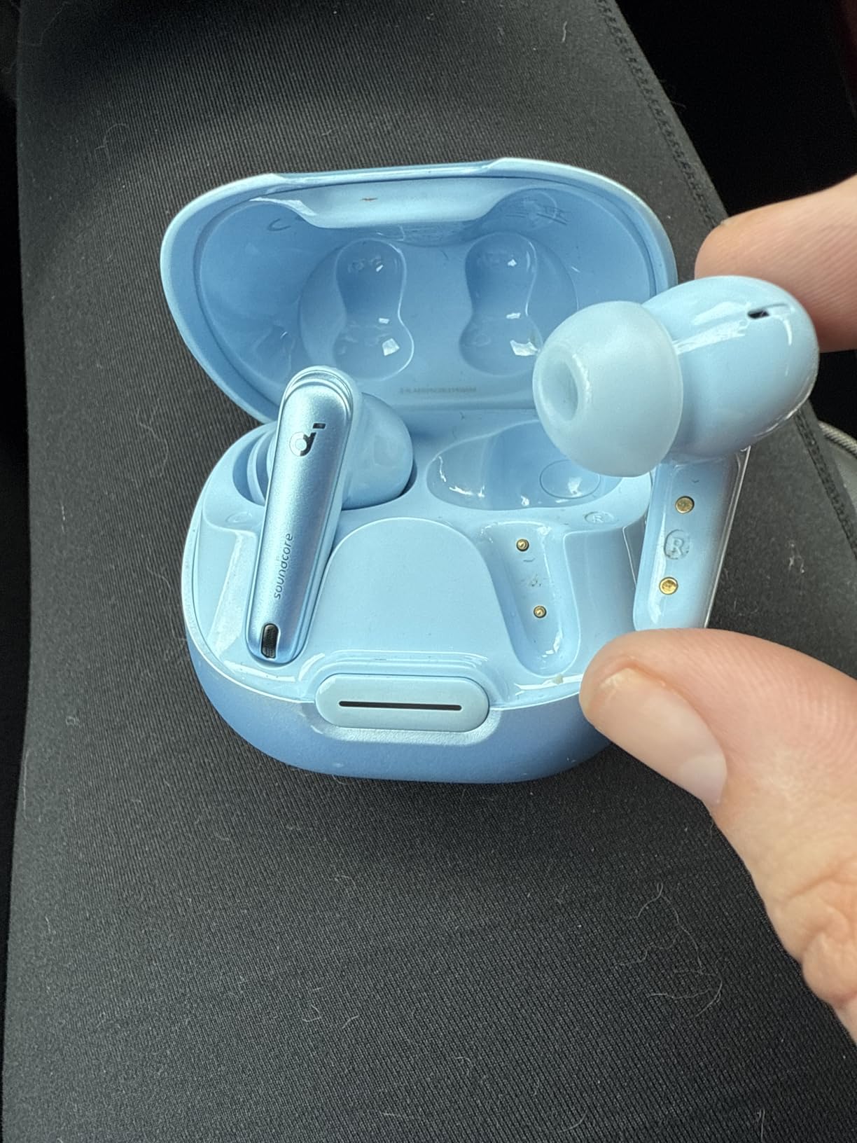 Soundcore by Anker Liberty 4 NC Wireless Earbuds, 98.5% Noise Reduction, Adaptive Noise Cancelling to Ears and Environment, Hi-Res Sound, 50H Battery, Wireless Charging, Bluetooth 5.3 Customer Review Soundcore by Anker Liberty 4 NC Wireless Earbuds, 98.5% Noise Reduction, Adaptive Noise Cancelling to Ears and Environment, Hi-Res Sound, 50H Battery, Wireless Charging, Bluetooth 5.3 - Customer Photo 2