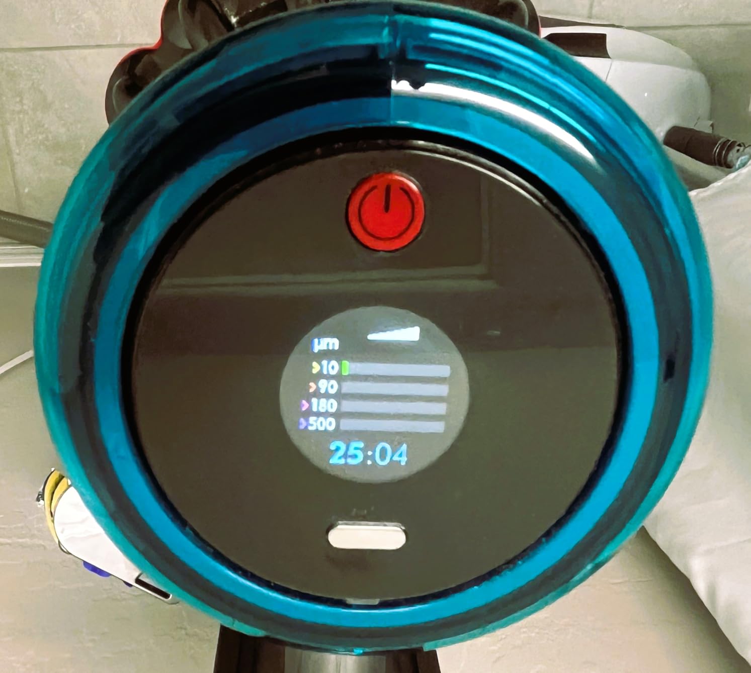 Dyson Gen5detect Cordless Vacuum Cleaner Customer Review Dyson Gen5detect Cordless Vacuum Cleaner - Customer Photo 3