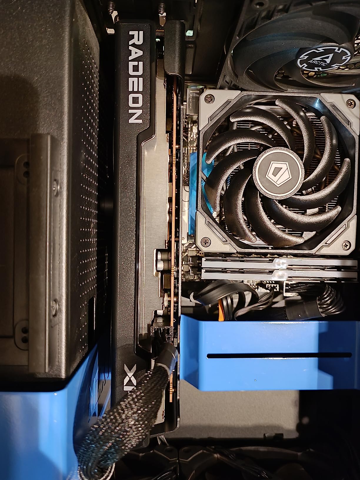 XFX Speedster SWFT210 Radeon RX 7600 Graphics Card with 8GB GDDR6 HDMI 3xDP, AMD RDNA 3 - Customer Photo 3