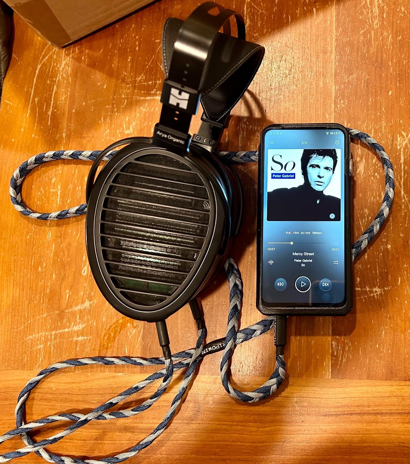 HIFIMAN Arya Organic Full-Size Over-Ear Open-Back Planar Magnetic Headphone with Stealth Magnets for Audiophiles, Home & Studio Listening - Customer Photo 2