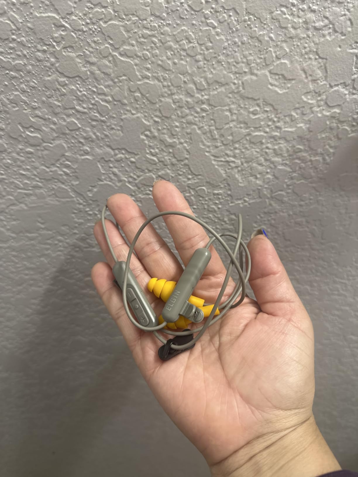 Elgin Ruckus Wireless Bluetooth Earplug Headphones, 25 dB NRR, Noise Canceling Mic, 12-Hour Battery, IP65 Sweatproof, Compliant with OSHA Hearing Safety Standards - Customer Photo 1