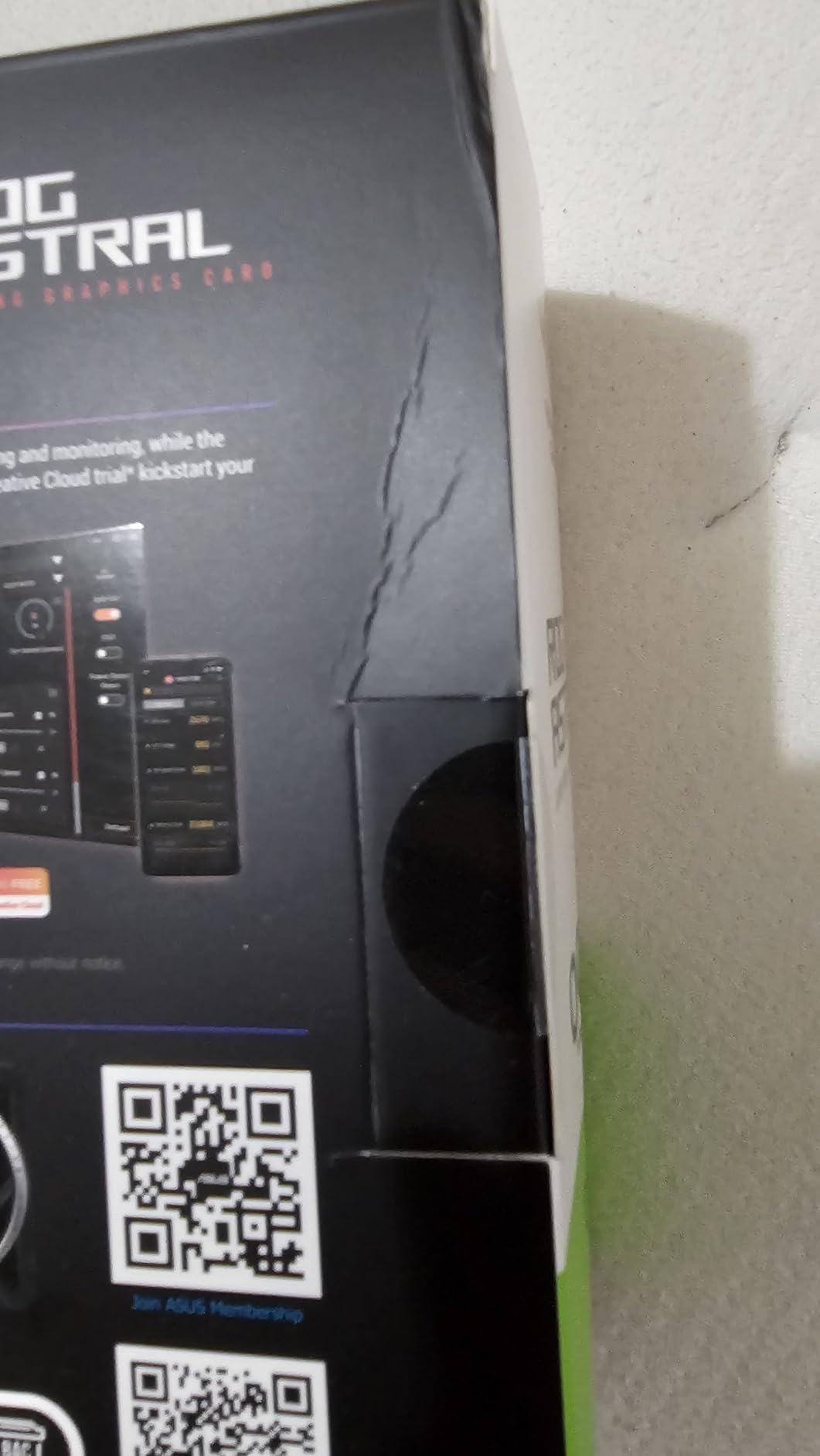 ASUS TUF Gaming GeForce RTX™ 4090 OG OC Edition Gaming Graphics Card (PCIe 4.0, 24GB GDDR6X, DLSS 3, HDMI 2.1, DisplayPort 1.4a) - Customer Photo 4