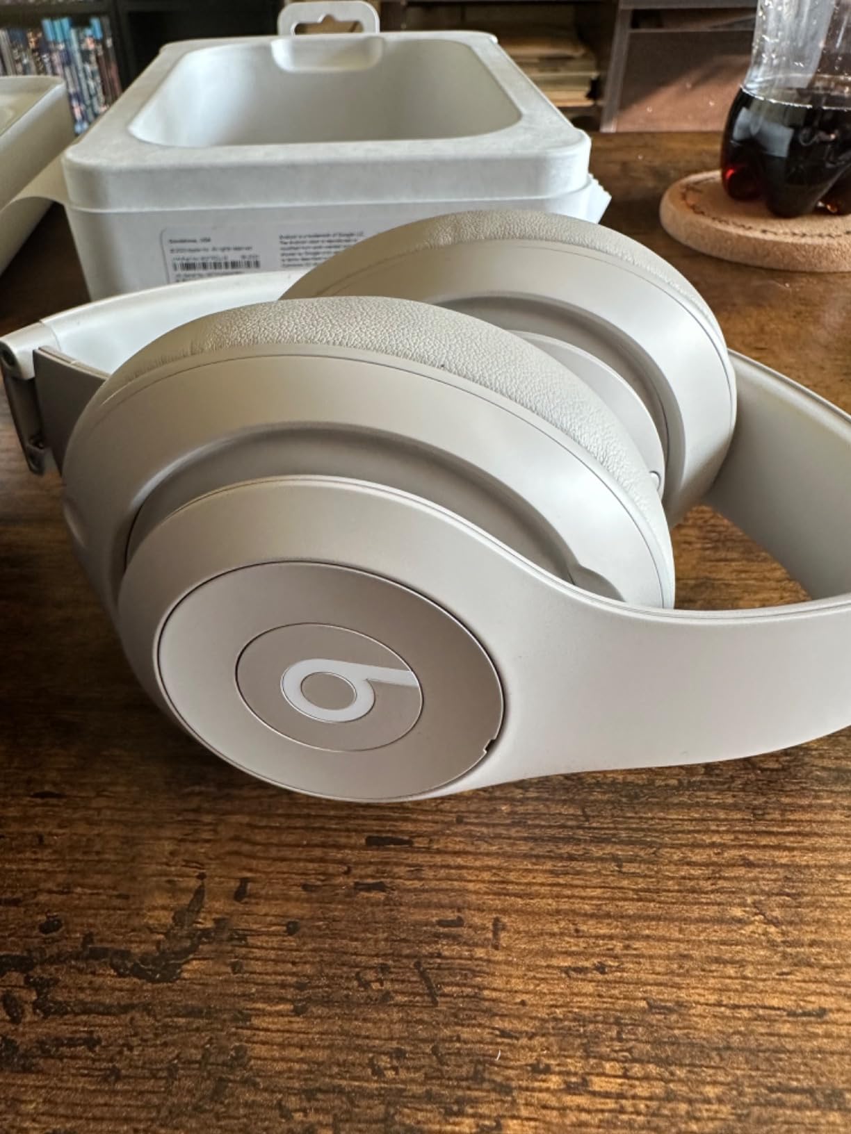 Beats Studio Pro - Wireless Bluetooth Noise Cancelling Headphones - Personalized Spatial Audio, USB-C Lossless Audio, Apple & Android Compatibility, Up to 40 Hours Battery Life - Sandstone Customer Review Beats Studio Pro - Wireless Bluetooth Noise Cancelling Headphones - Personalized Spatial Audio, USB-C Lossless Audio, Apple & Android Compatibility, Up to 40 Hours Battery Life - Sandstone - Customer Photo 2