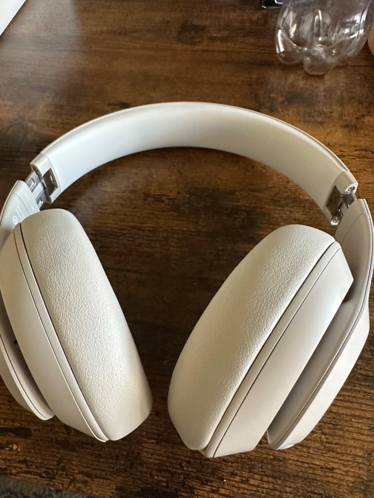 Beats Studio Pro - Wireless Bluetooth Noise Cancelling Headphones - Personalized Spatial Audio, USB-C Lossless Audio, Apple & Android Compatibility, Up to 40 Hours Battery Life - Navy Customer Review Beats Studio Pro - Wireless Bluetooth Noise Cancelling Headphones - Personalized Spatial Audio, USB-C Lossless Audio, Apple & Android Compatibility, Up to 40 Hours Battery Life - Navy - Customer Photo 1