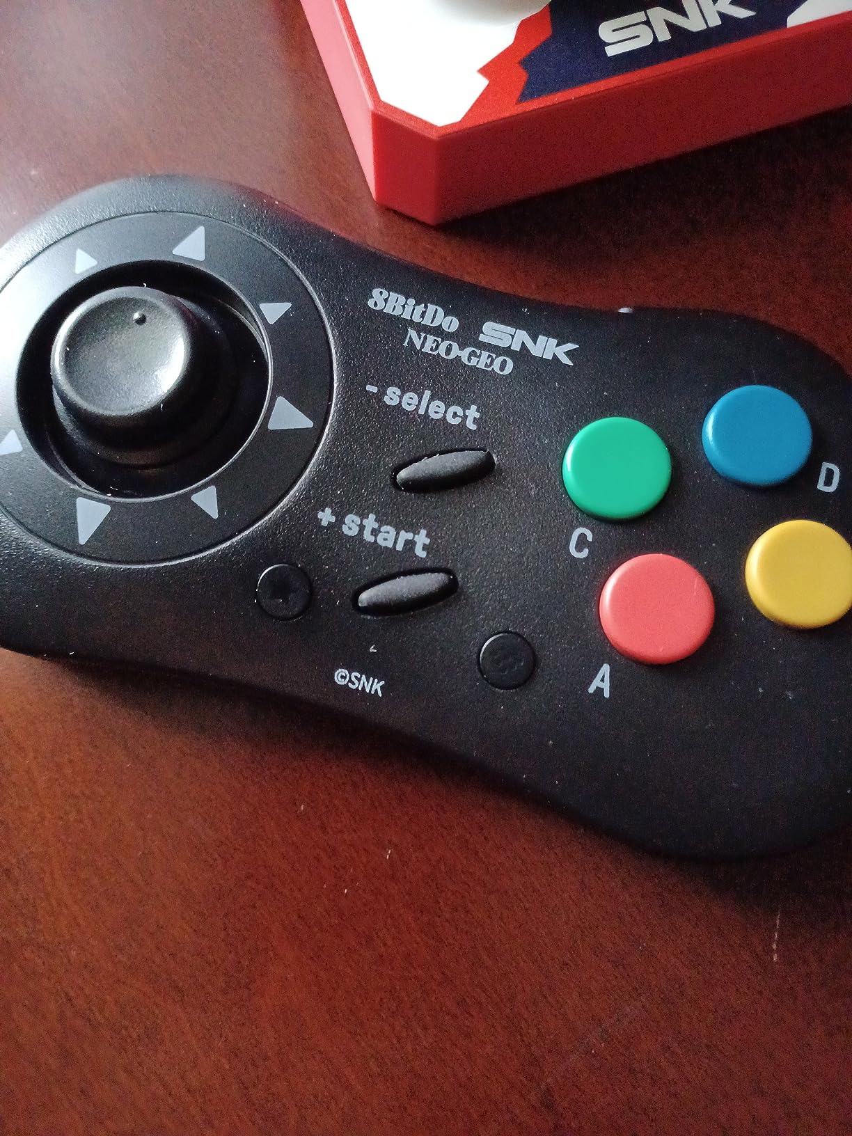 8Bitdo NEOGEO Wireless Controller for Windows, Android, and NEOGEO mini with Classic Click-Style Joystick - Officially Licensed by SNK (Black Edition) Customer Review 8Bitdo NEOGEO Wireless Controller for Windows, Android, and NEOGEO mini with Classic Click-Style Joystick - Officially Licensed by SNK (Black Edition) - Customer Photo 1