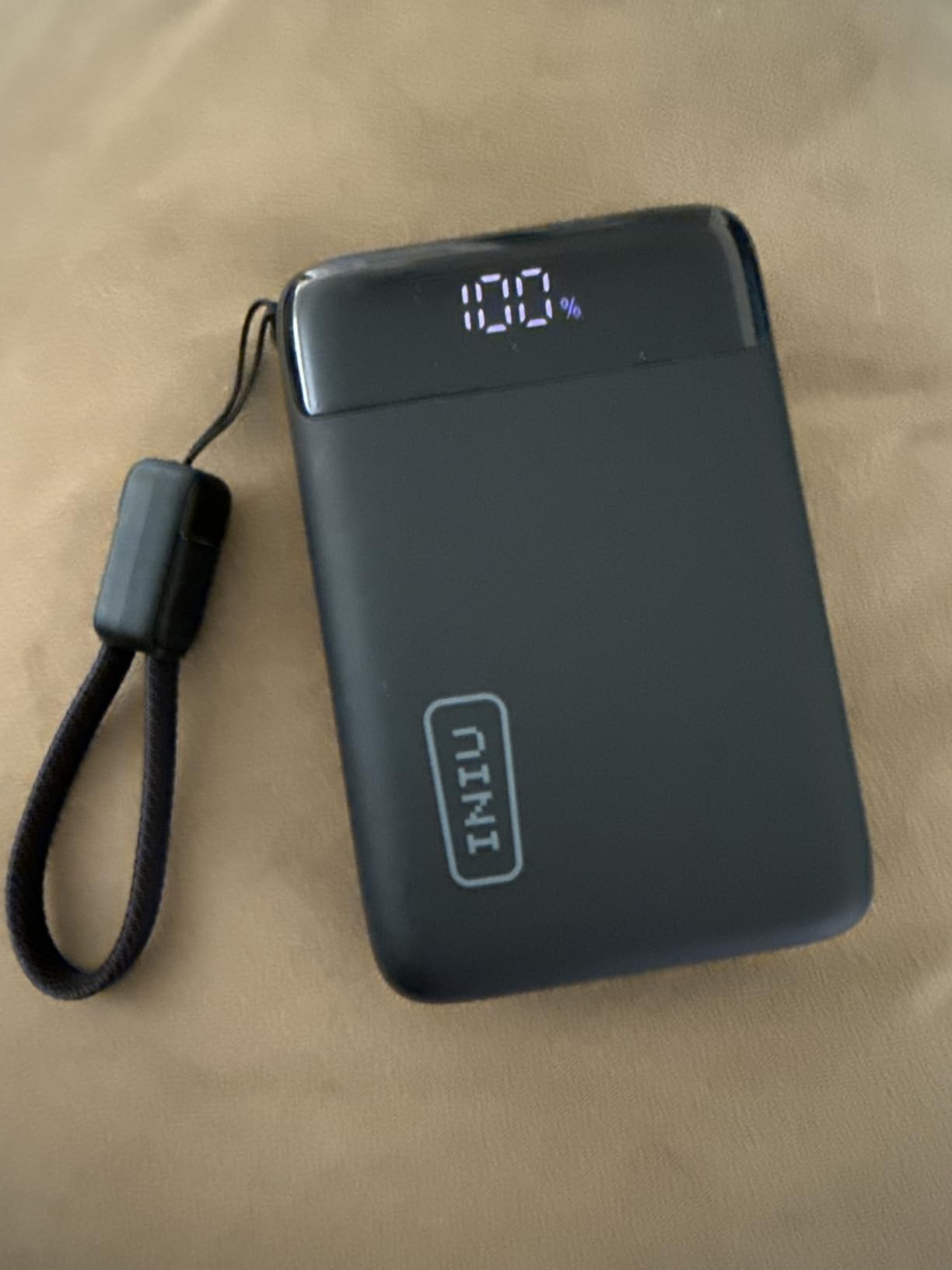 INIU Portable Charger, Smallest 22.5W 20000mAh USB C in & Out Power Bank Fast Charging, PD 3.0+QC 4.0 LED Display Phone Battery Pack Compatible with iPhone 17 16 15 14 Pro Samsung S24 Google iPad etc customer photo 1