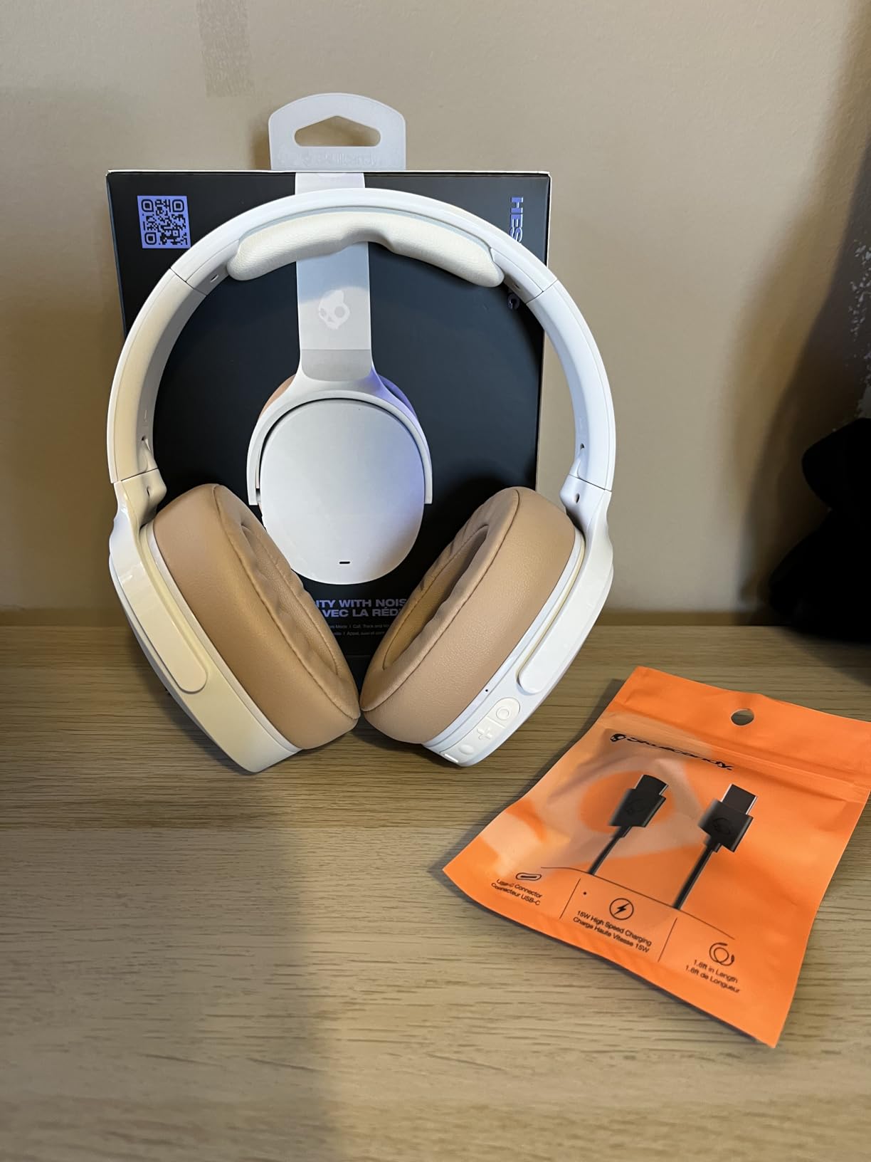 Skullcandy Hesh Evo Wireless Over-Ear Bluetooth Headphones with Extra USB-C Charging Cable, Noise Isolating, 36 Hours Battery, Foldable Lightweight Design, Microphone for iPhone Android - True Black - Customer Photo 2