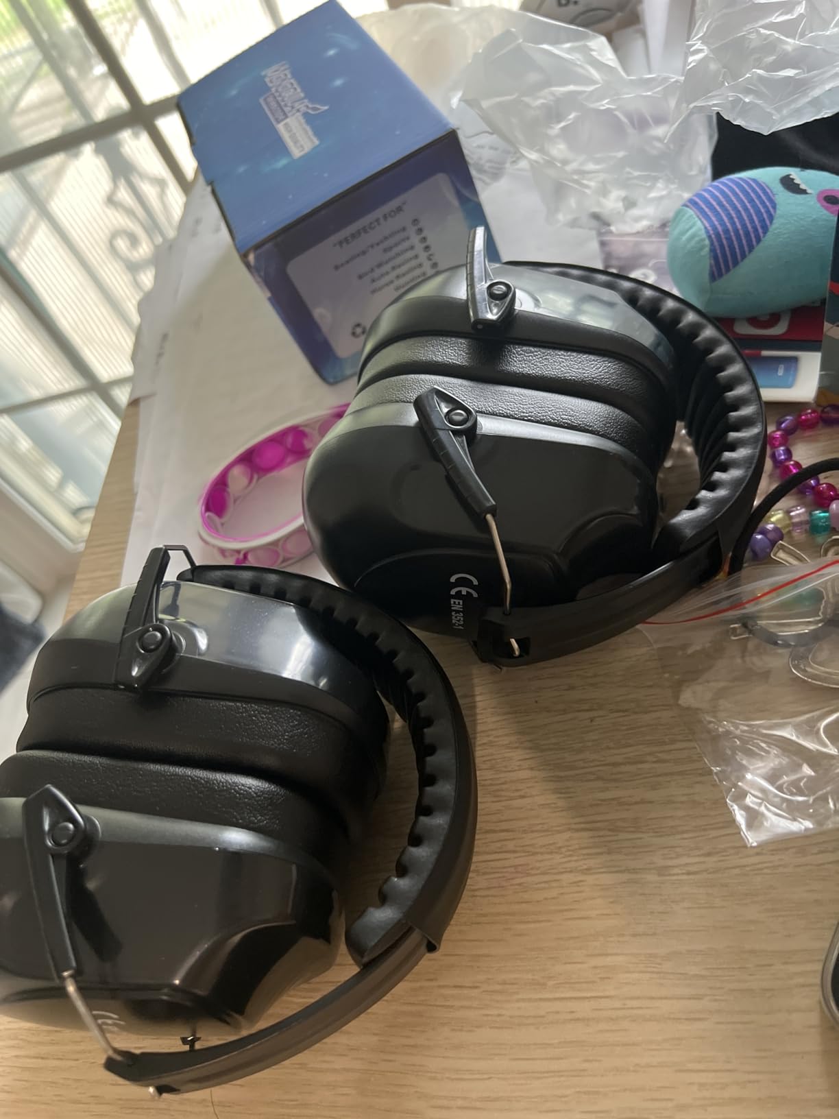 2 Pack 34dB Noise Canceling Headphones For Shooting, Hearing Protection Earmuffs, Ear Protection Headphones, Thickened Headband Customer Review 2 Pack 34dB Noise Canceling Headphones For Shooting, Hearing Protection Earmuffs, Ear Protection Headphones, Thickened Headband - Customer Photo 2