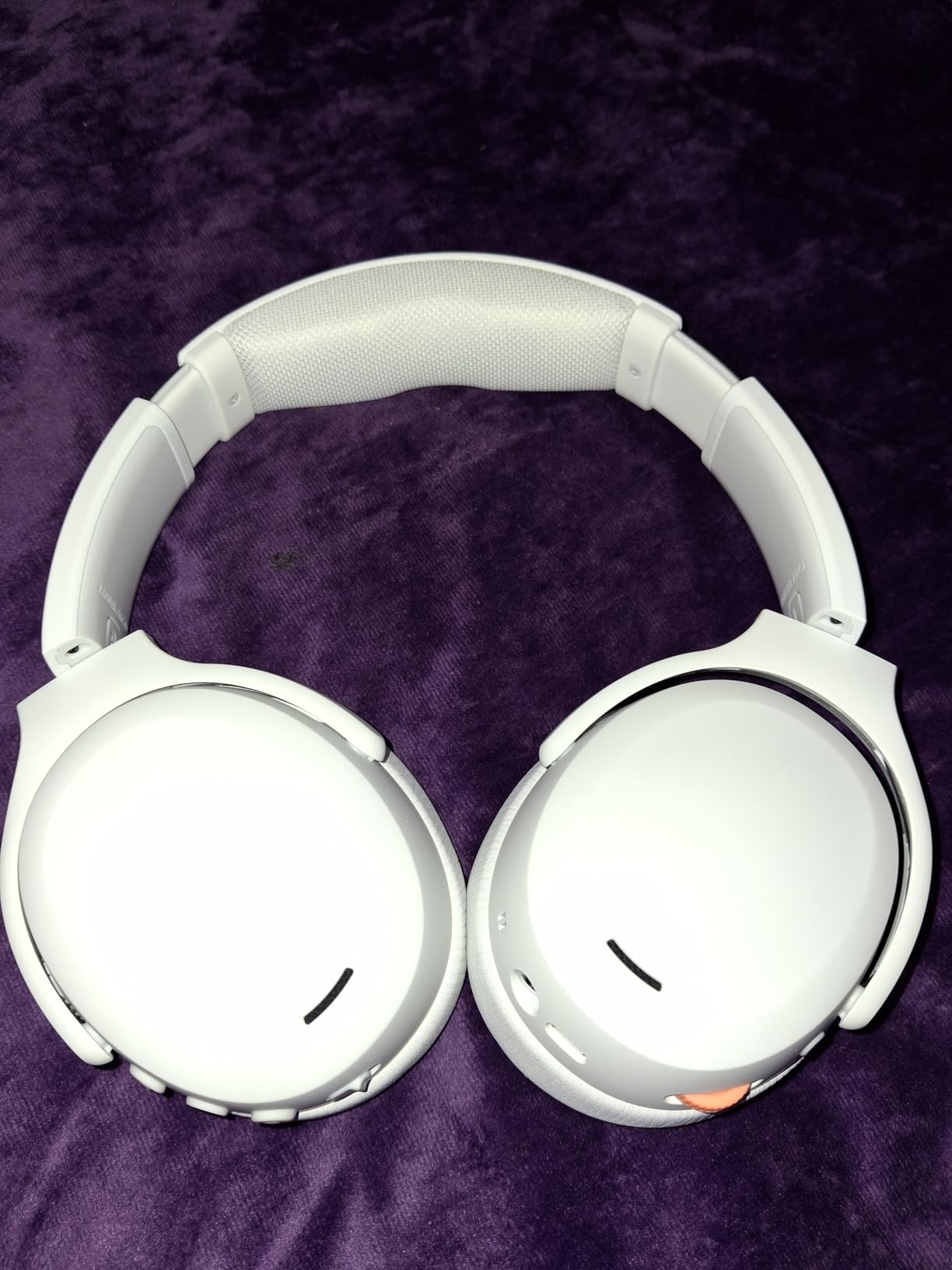 Skullcandy Crusher ANC 2 Wireless Over-Ear Bluetooth Headphones with Extra USB-C Charging Cable, Multi-Sensory Bass, Active Noise Cancelling, 60 Hours Battery, Microphone iPhone Android - True Black - Customer Photo 3