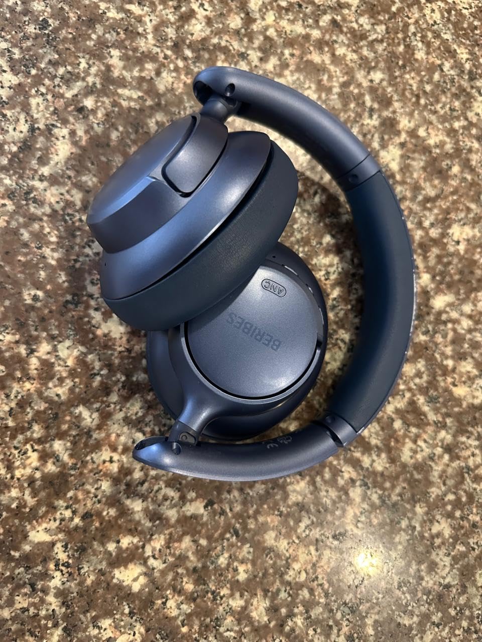 BERIBES Upgraded Hybrid Active Noise Cancelling Headphones with Transparent Modes,70H Playtime Bluetooth Headphones Wireless Bluetooth with Mic, Deep Bass,3.5MM Cable,Soft-Earpads,Fast Charging-Black - Customer Photo 1