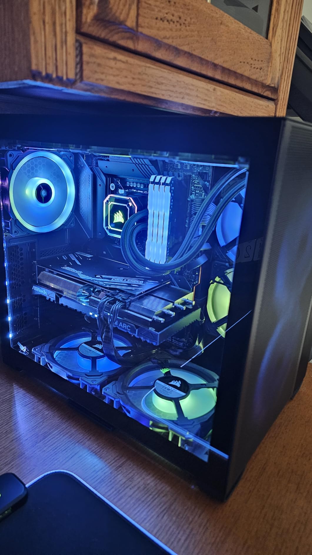 ASRock Intel Arc A770 Graphics Phantom Gaming 16G OC 2200 MHz 17.5 Gbps 256-bit GDDR6 7680x4320 DisplayPort HDMI 0dB Silent Cooling Video Card - Customer Photo 1